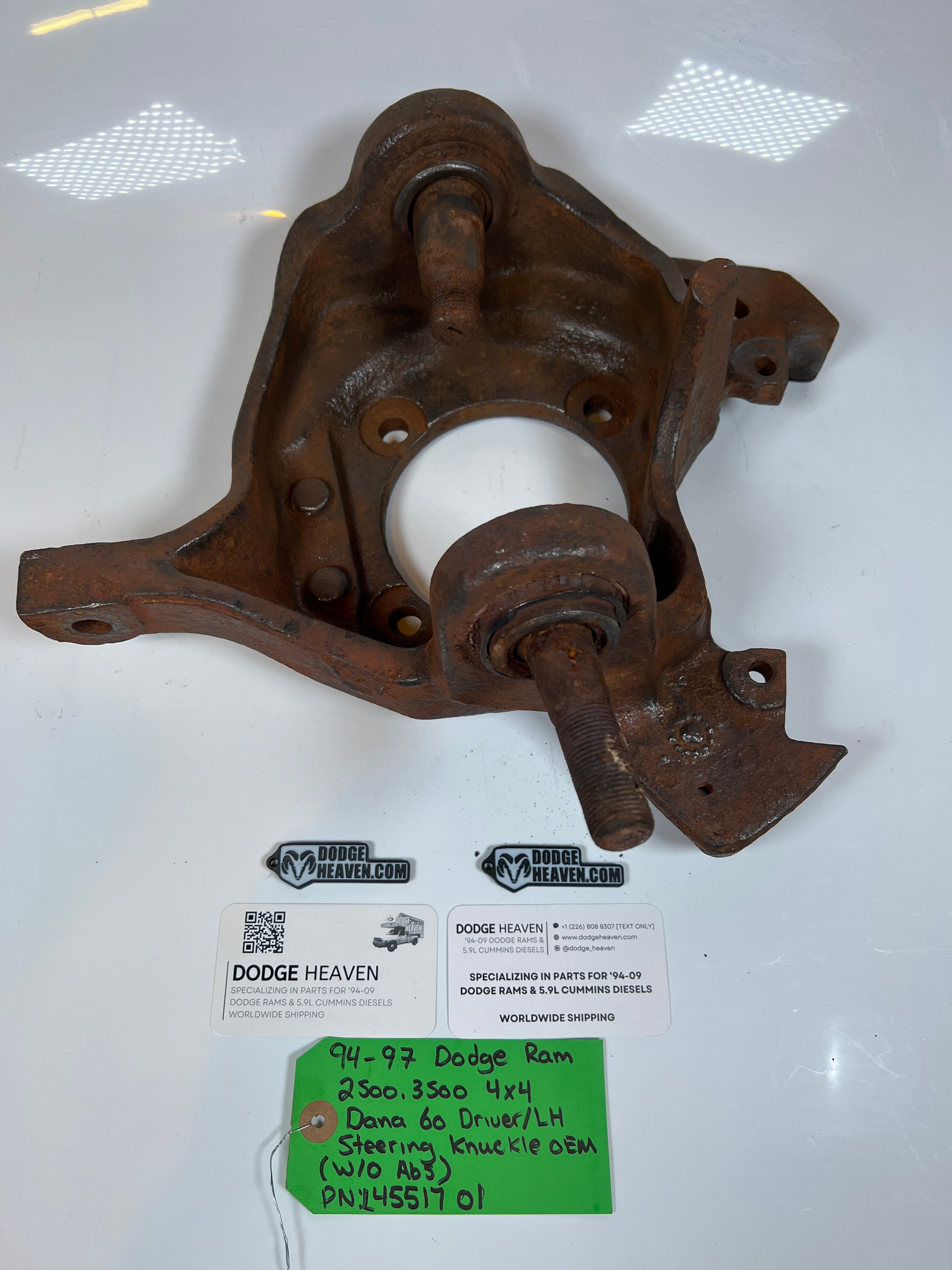 1994-1997 Dodge Ram 2500 3500 Dana 60 4x4 Steering Knuckle Driver