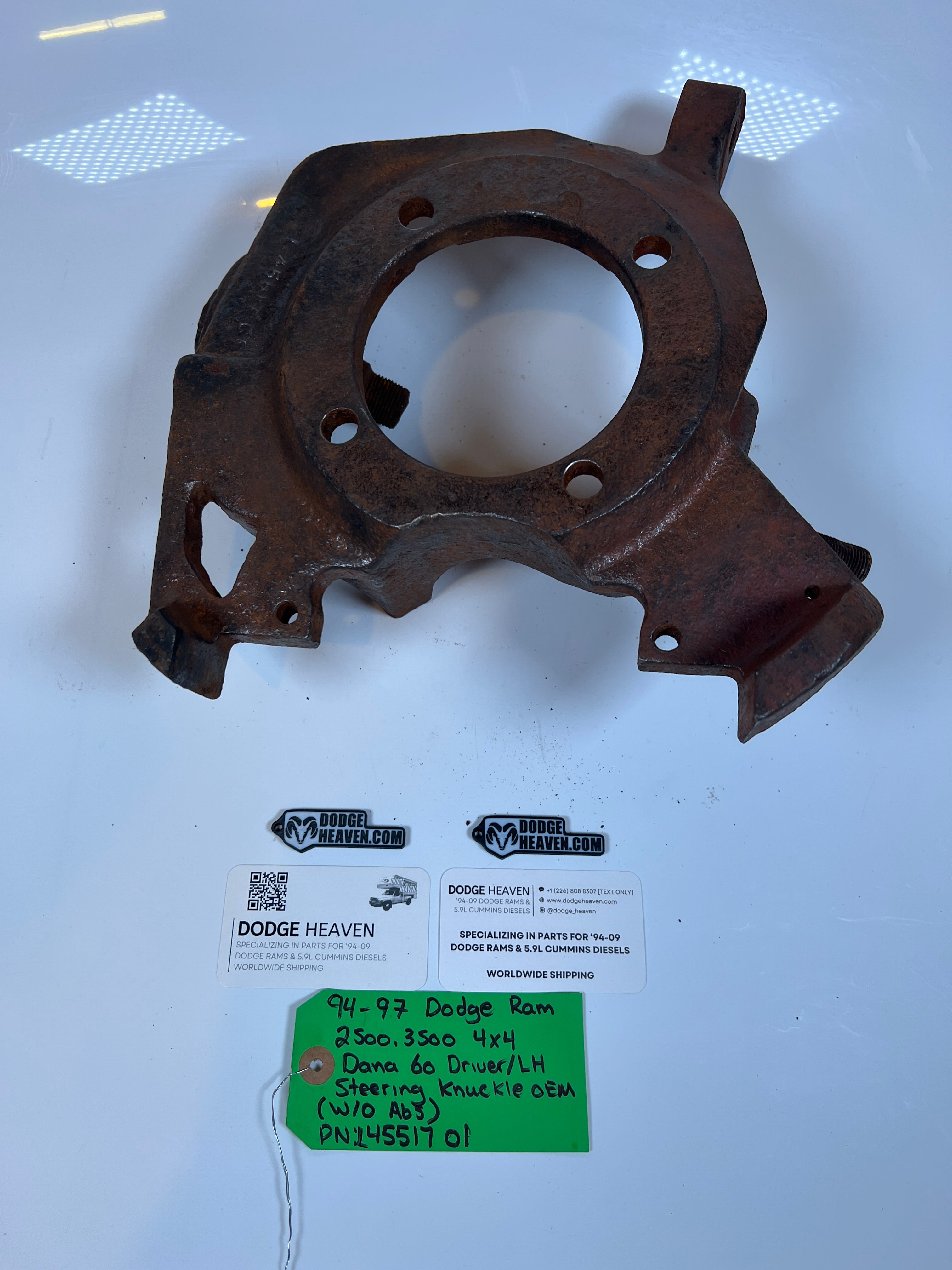 1994-1997 Dodge Ram 2500 3500 Dana 60 4x4 Steering Knuckle Driver