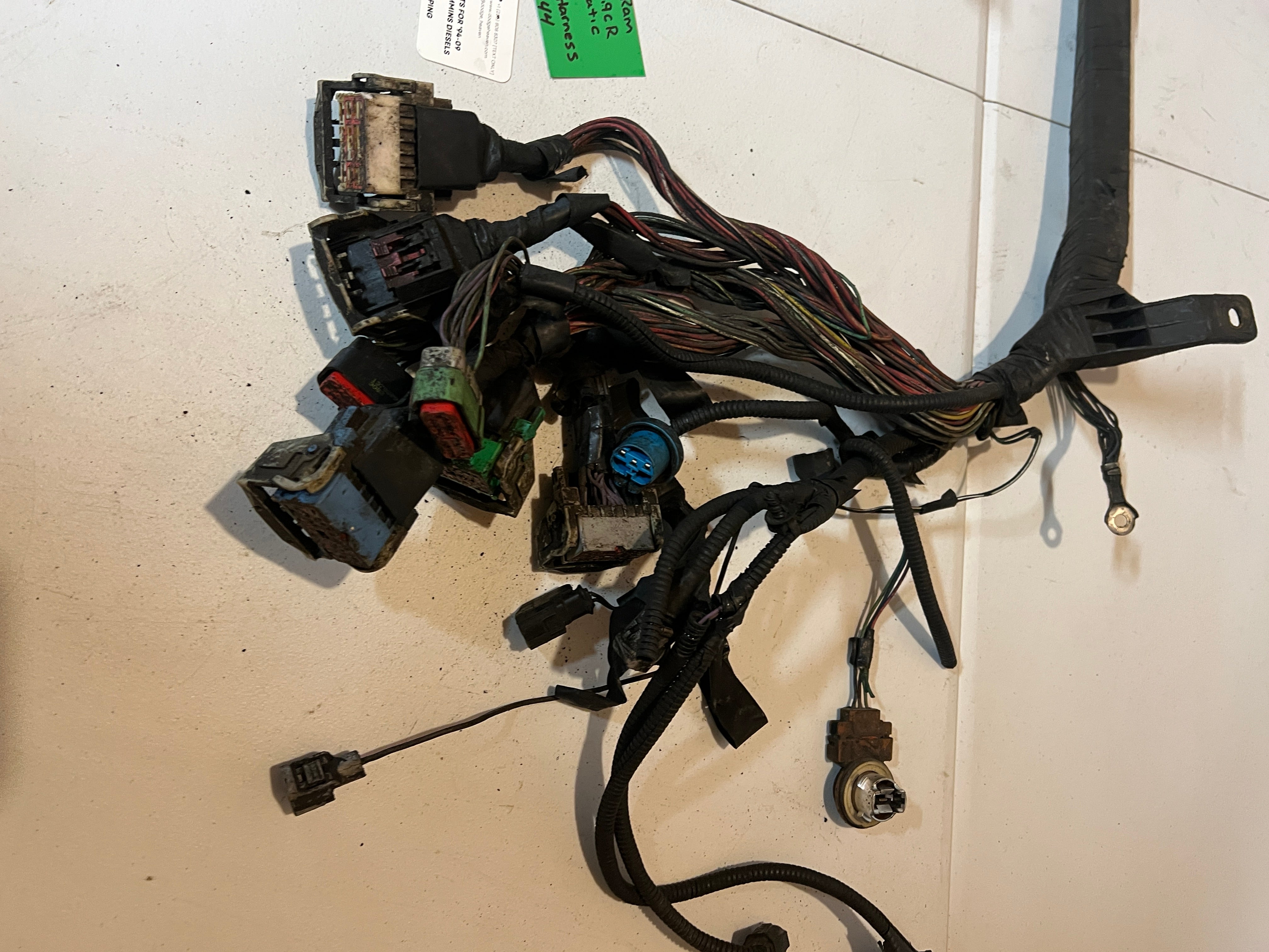 2003-2003 Dodge Ram 2500 3500 5.9L Cummins Auto Engine bay Wiring Harness