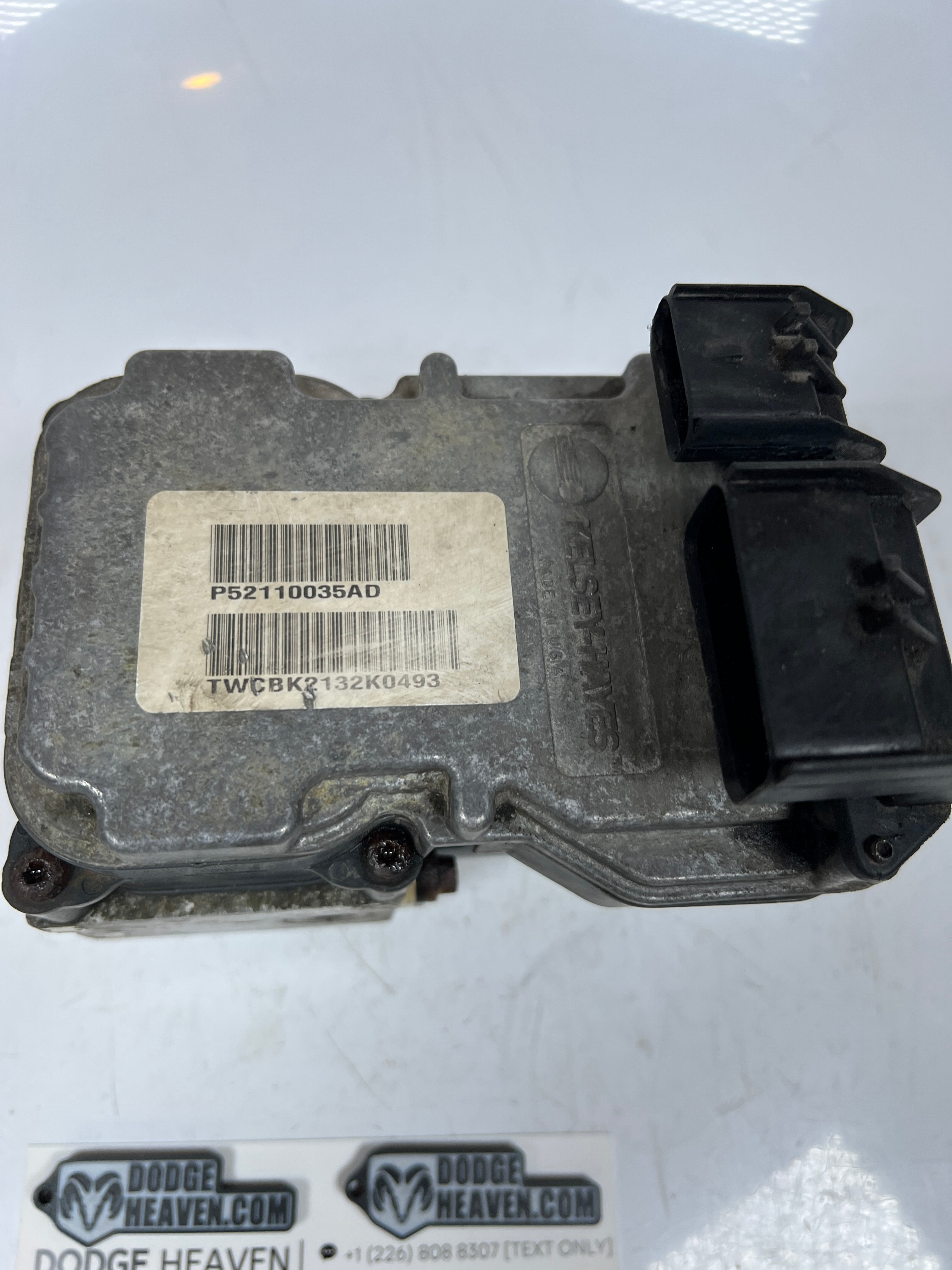 2003-2003 Dodge Ram 3500 ABS Pump & Control Module P52110035AD Kelsey Hayes