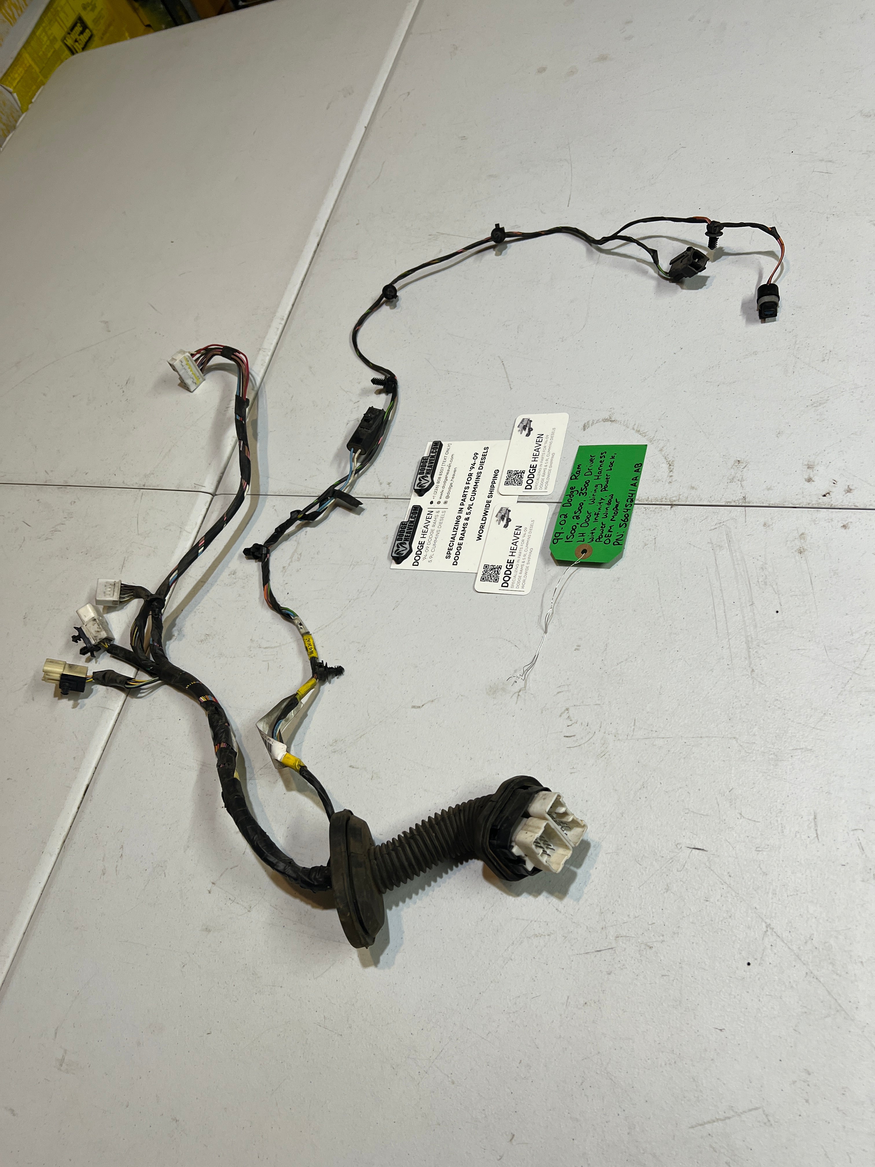 1998-2002 Ram 1500 2500 3500 Driver-Side Door Harness w/ Infinity (OEM)