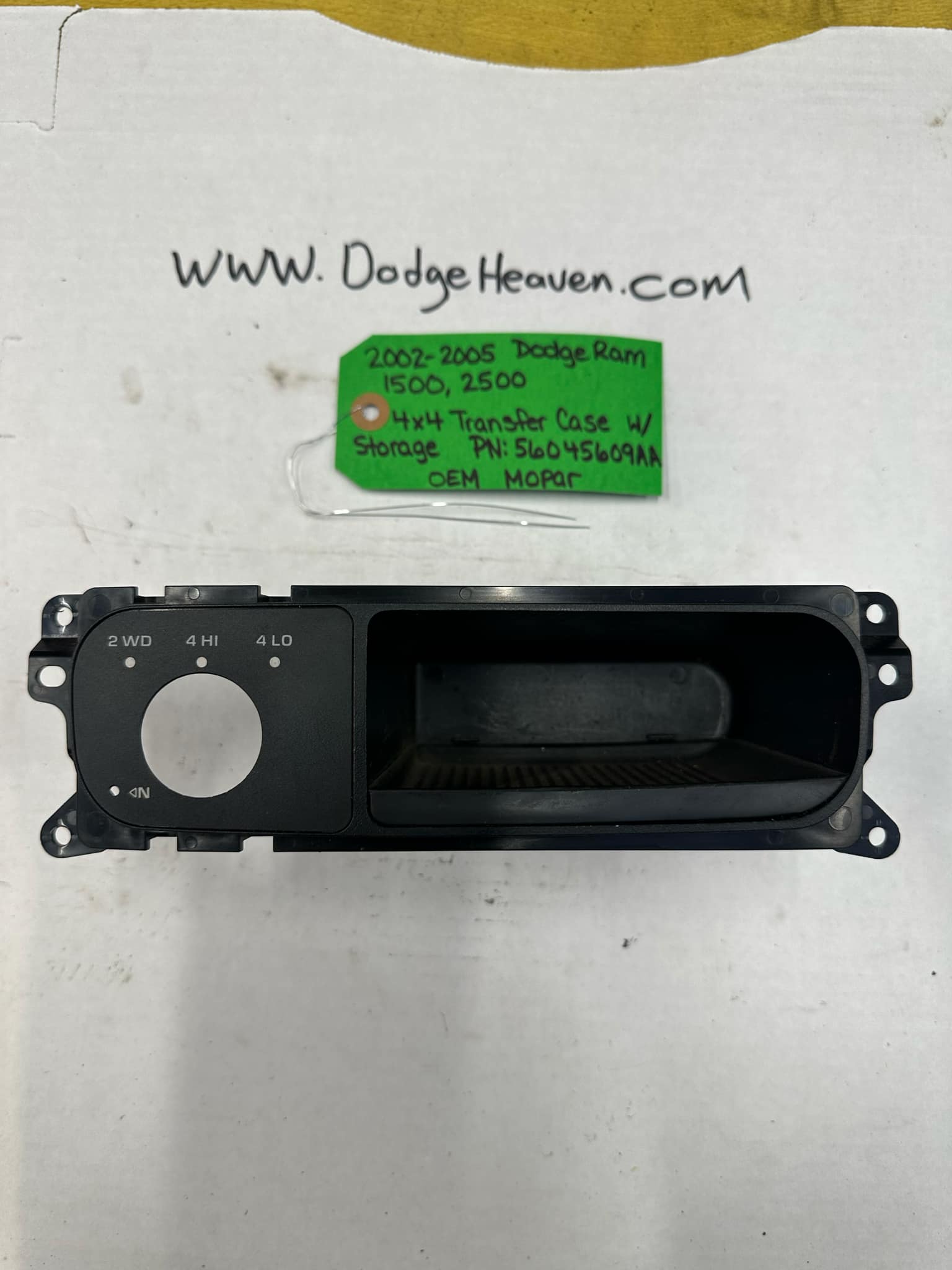 2002-2005 Dodge Ram 1500/2500/3500 Transfer Case Mode Control Bezel w/ Storage Pocket (OEM)