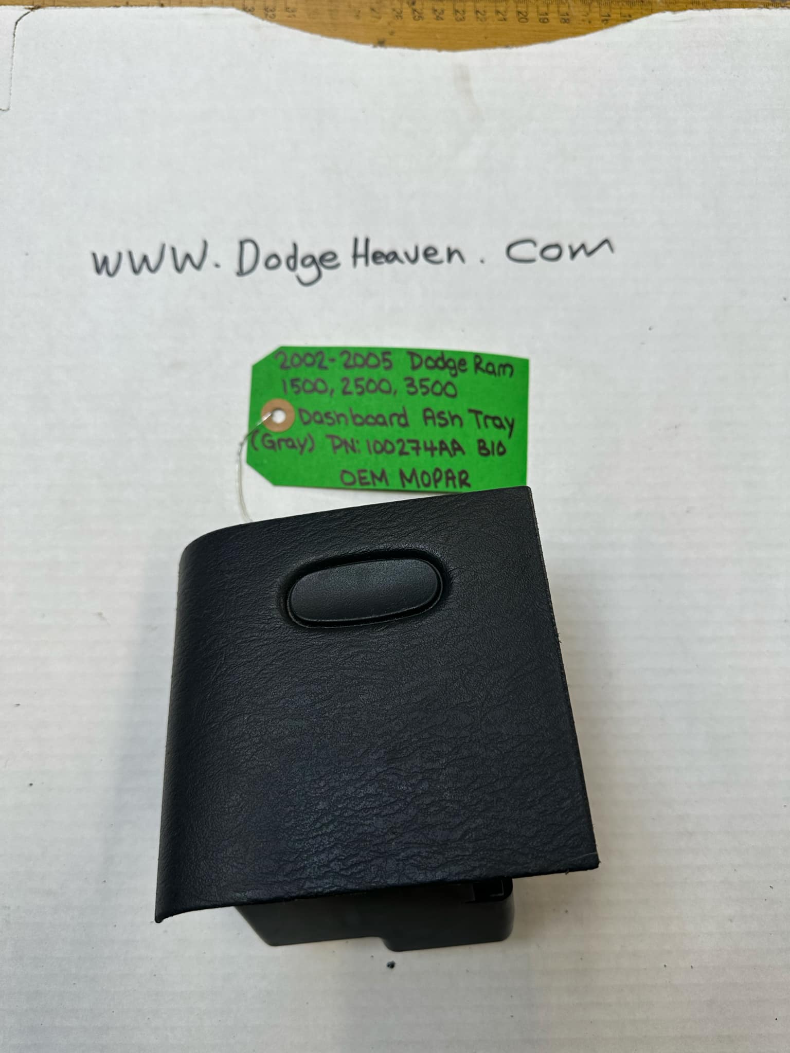2002-2005 Dodge Ram 1500/2500/3500 Dashboard Ash Tray - Gray (OEM)