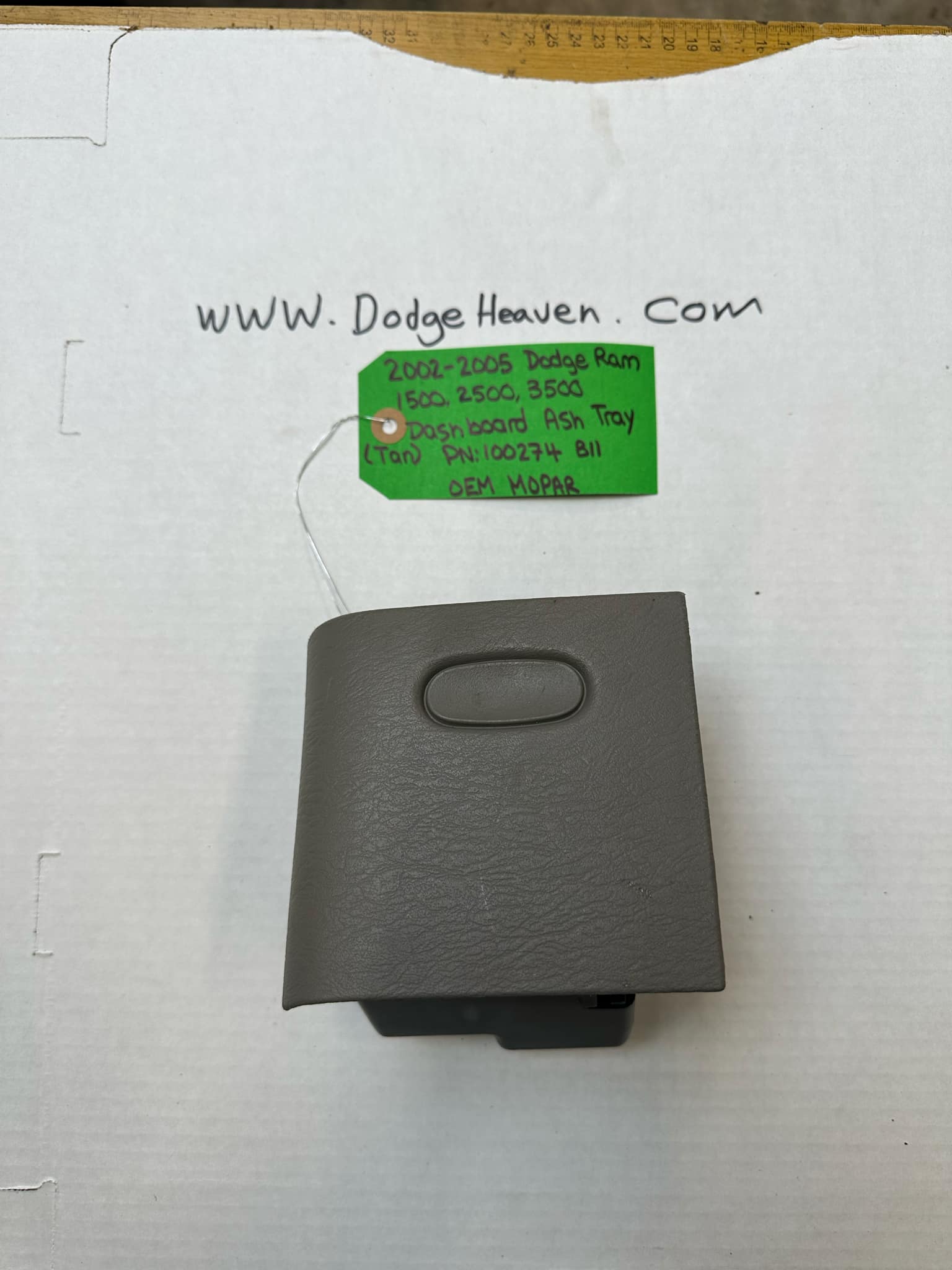2002-2005 Dodge Ram 1500/2500/3500 Dashboard Ash Tray - Tan (OEM)