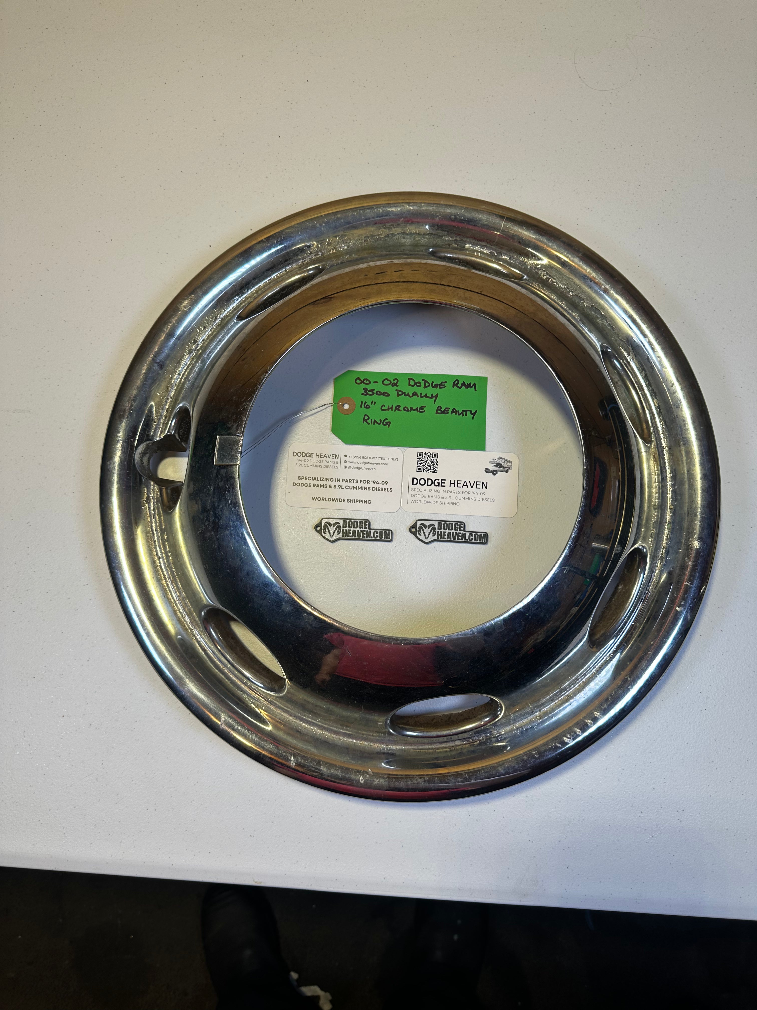 2000-2002 Dodge Ram 3500 DRW Front Hub Cap Wheel Ring Simulator 16in (OEM)