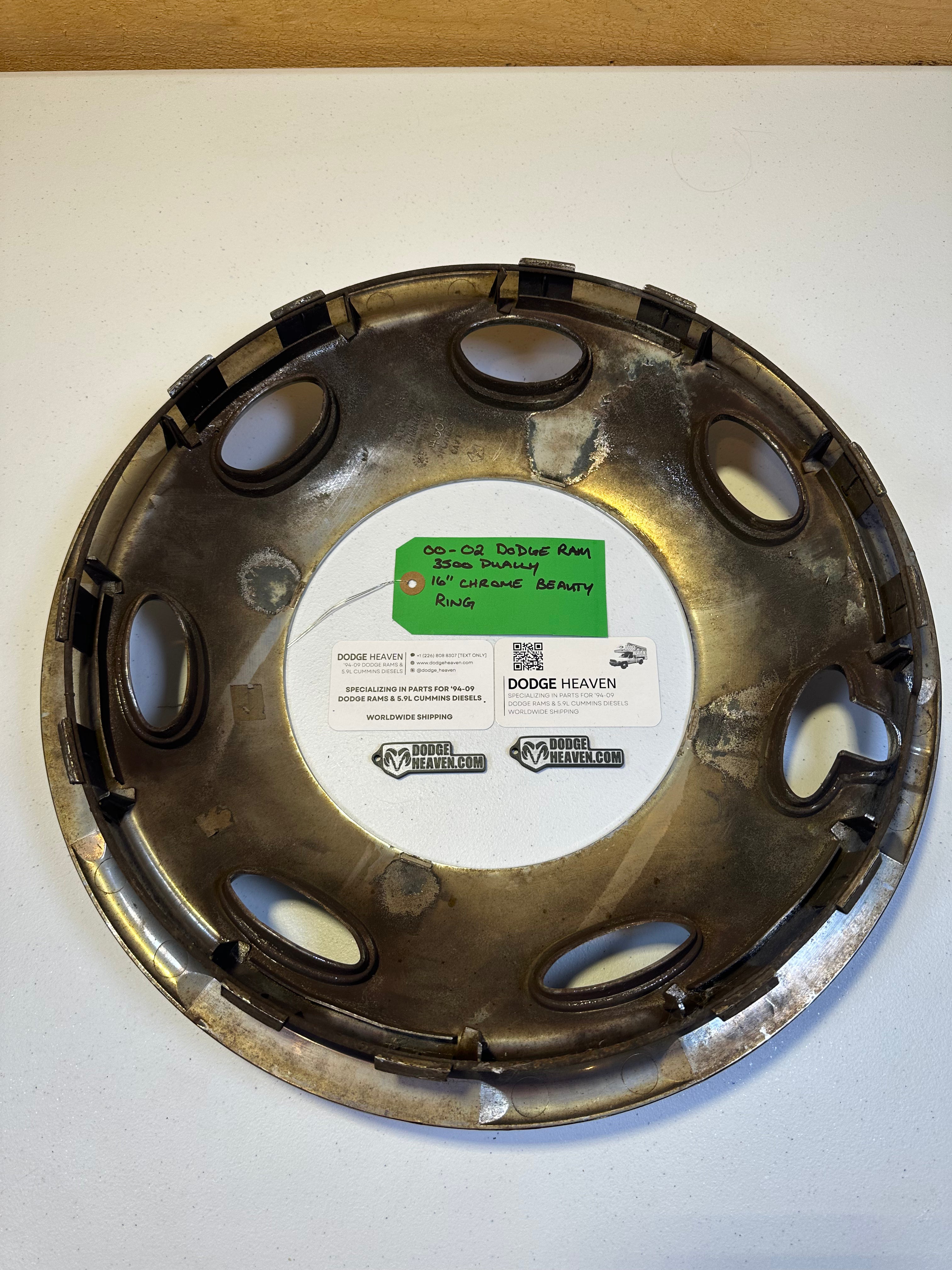 2000-2002 Dodge Ram 3500 DRW Front Hub Cap Wheel Ring Simulator 16in (OEM)