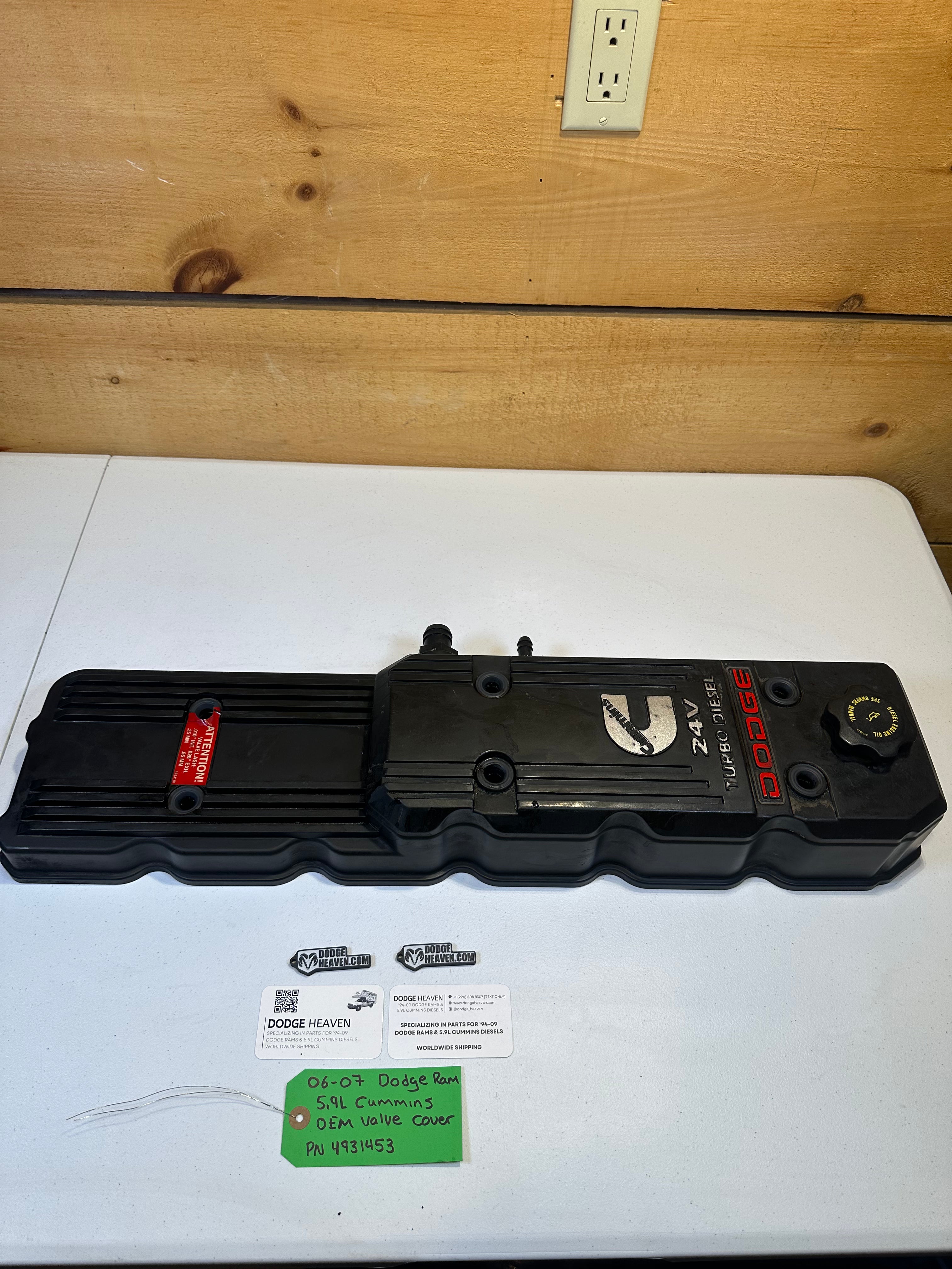 2006-2007 Dodge Ram 2500 3500 5.9L Cummins Valve Cover (OEM)