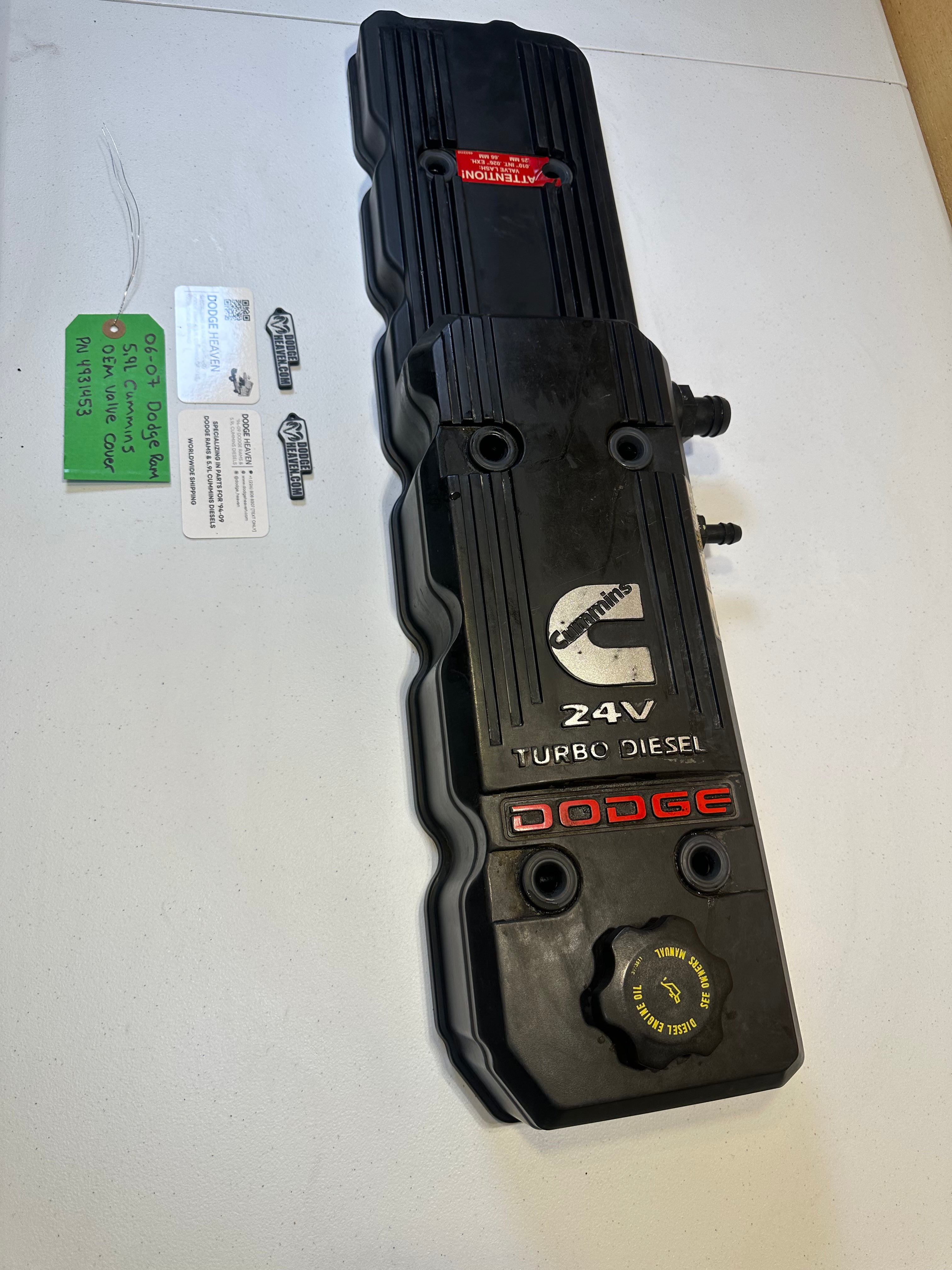 2006-2007 Dodge Ram 2500 3500 5.9L Cummins Valve Cover (OEM)