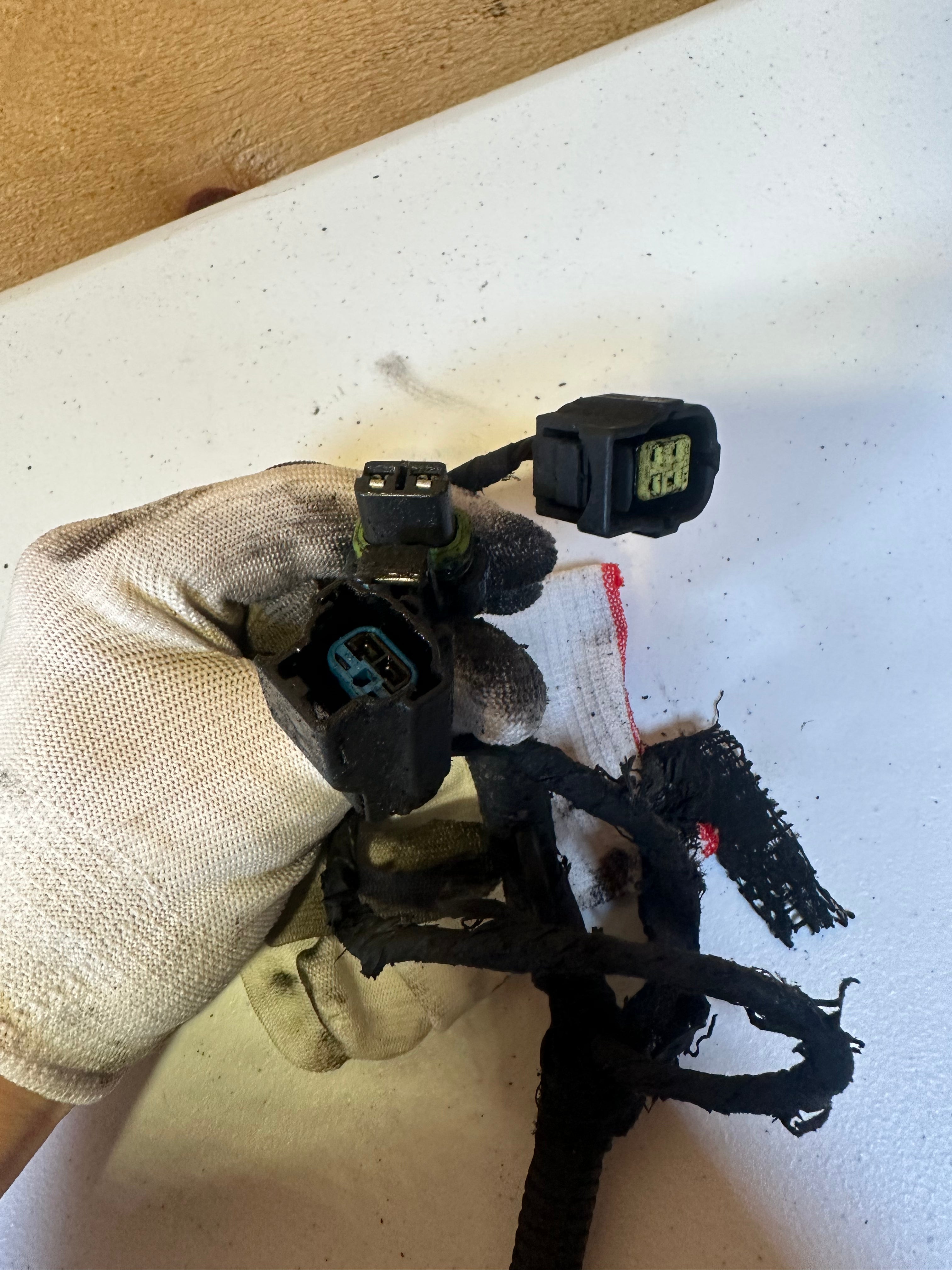 2006-2006 Dodge Ram 2500 3500 5.9L Cummins Auto Engine to ECM Wiring Harness (OEM)