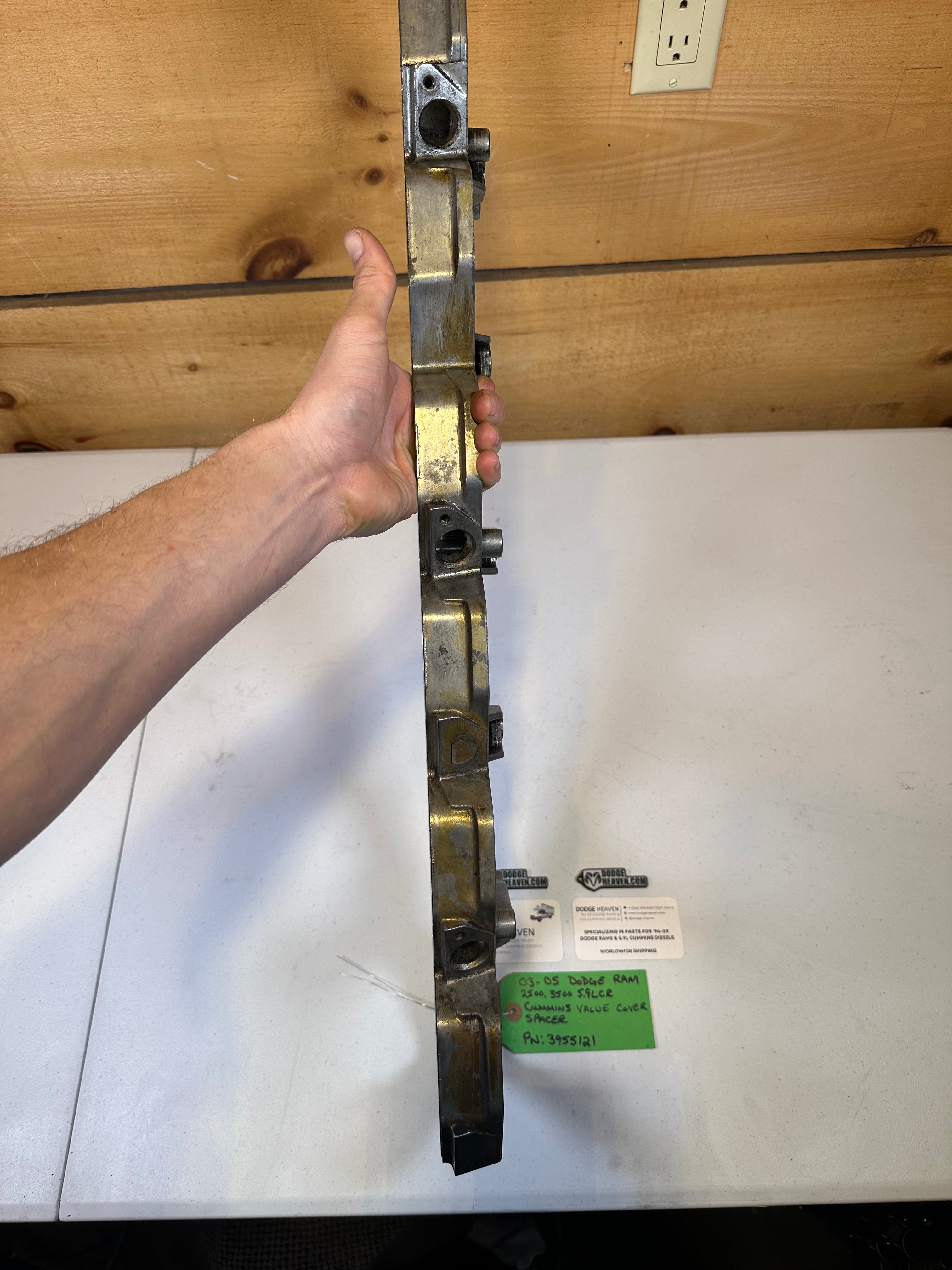 2003-2005 Dodge Ram 2500/3500 5.9L Cummins Valve Cover Spacer (OEM)