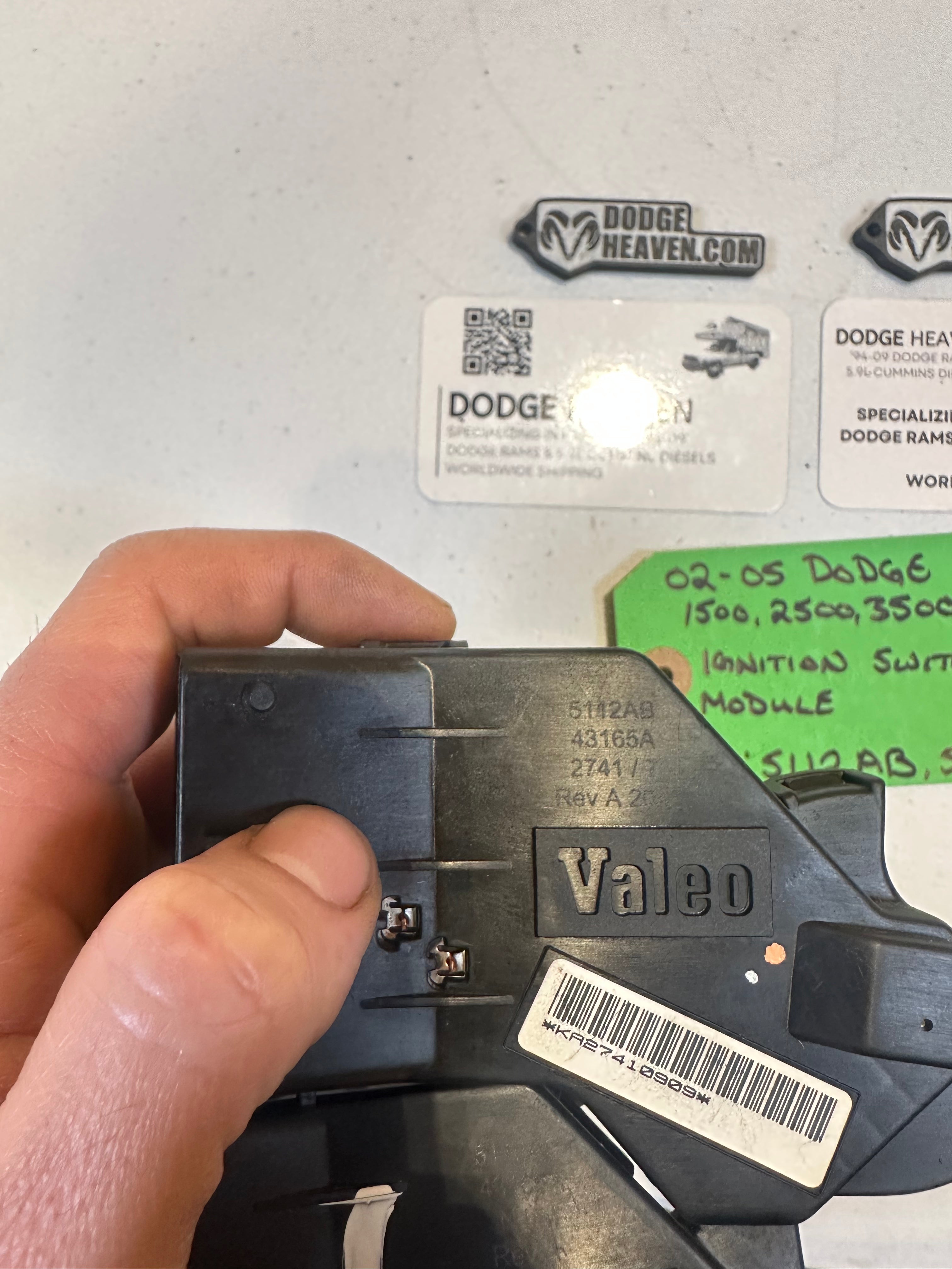2002-2005 Dodge Ram 1500 2500 3500 Ignition Switch Module (OEM)
