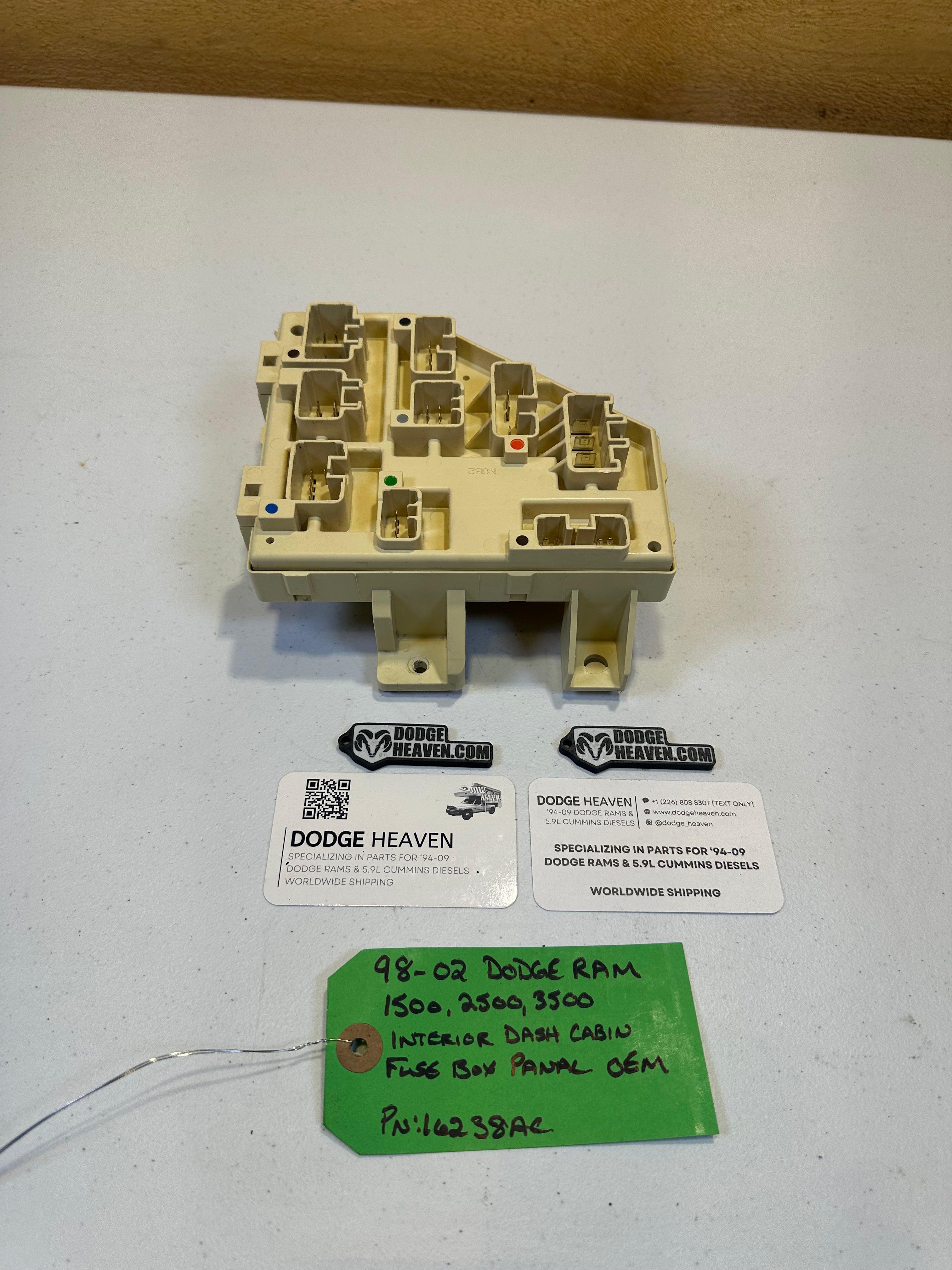 1998-2002 Dodge Ram 1500 2500 3500 Interior Dash Cabin Fuse Box Panel (OEM)