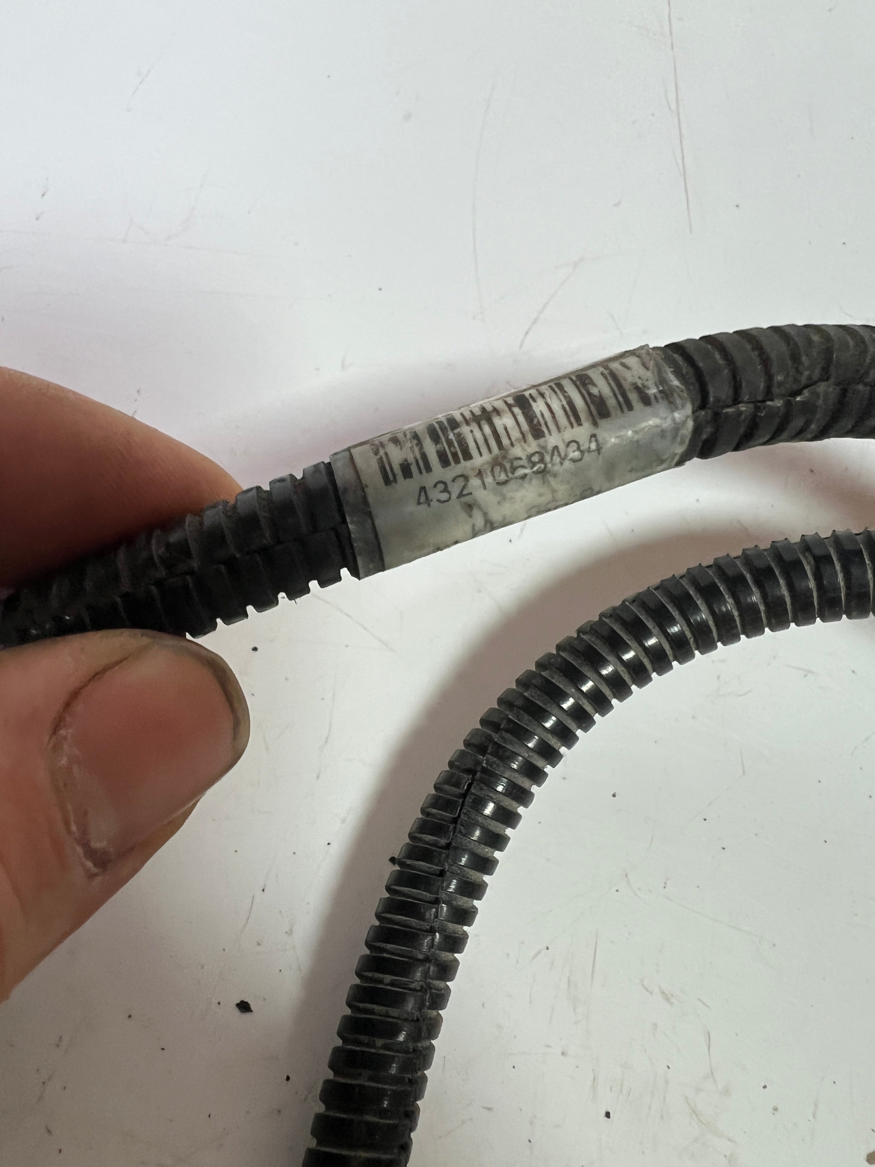2003-2009 Dodge Ram 1500 2500 3500 Under-Hood Light Wiring Harness (OEM)