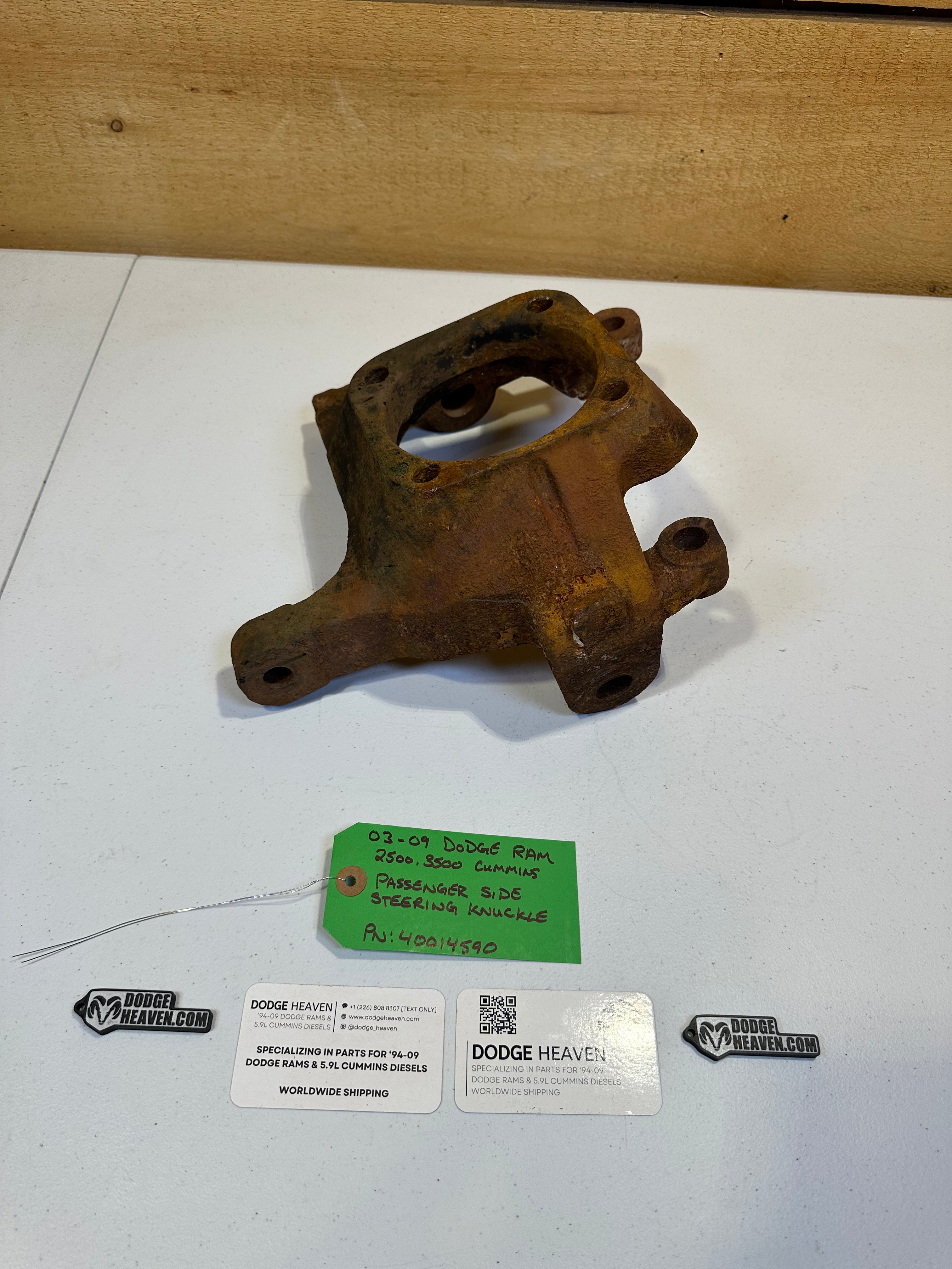 2003-2009 Dodge Ram 2500 3500 AAM 9.25 4x4 Passenger-Side Steering Knuckle (OEM)