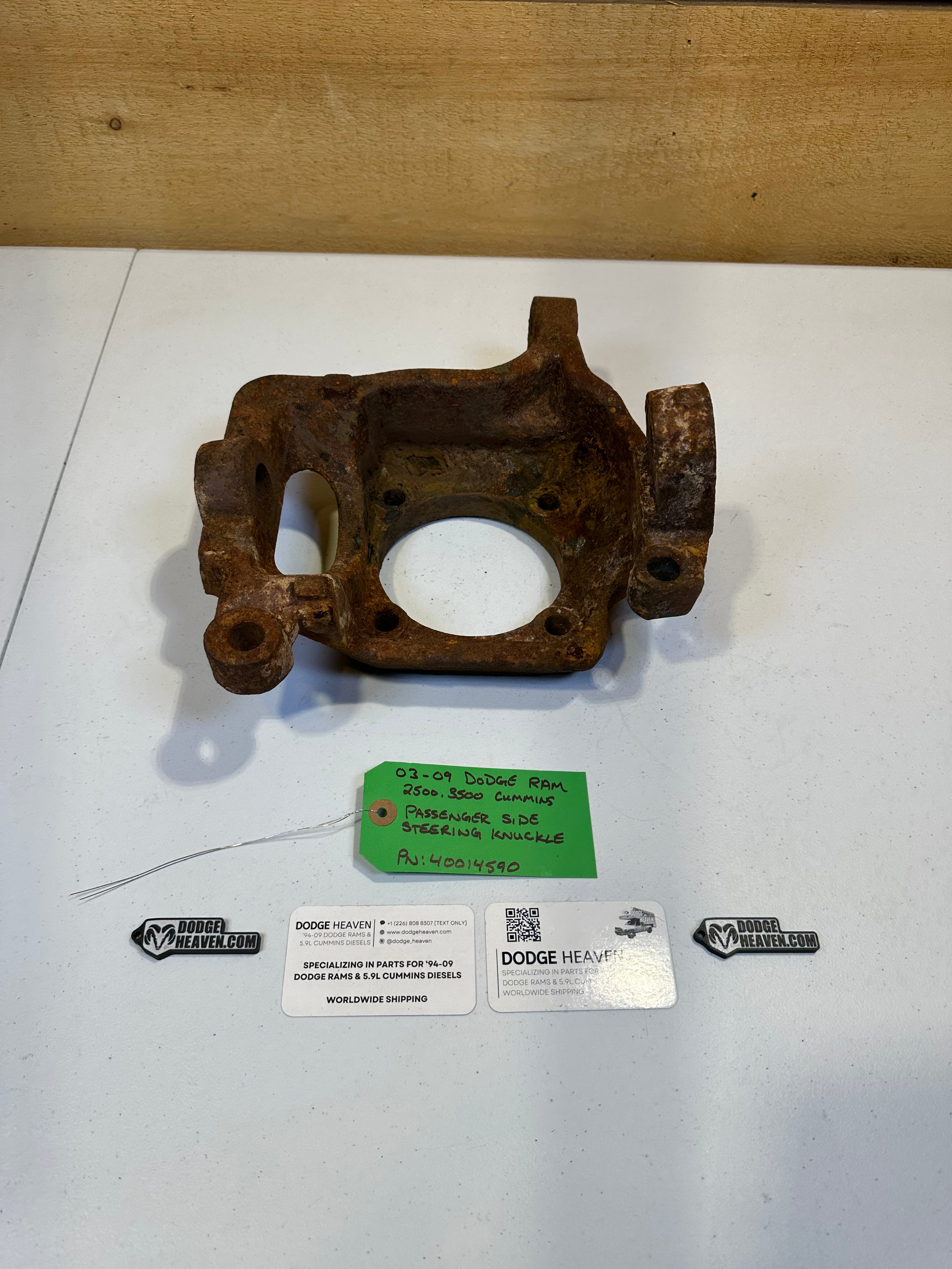 2003-2009 Dodge Ram 2500 3500 AAM 9.25 4x4 Passenger-Side Steering Knuckle (OEM)