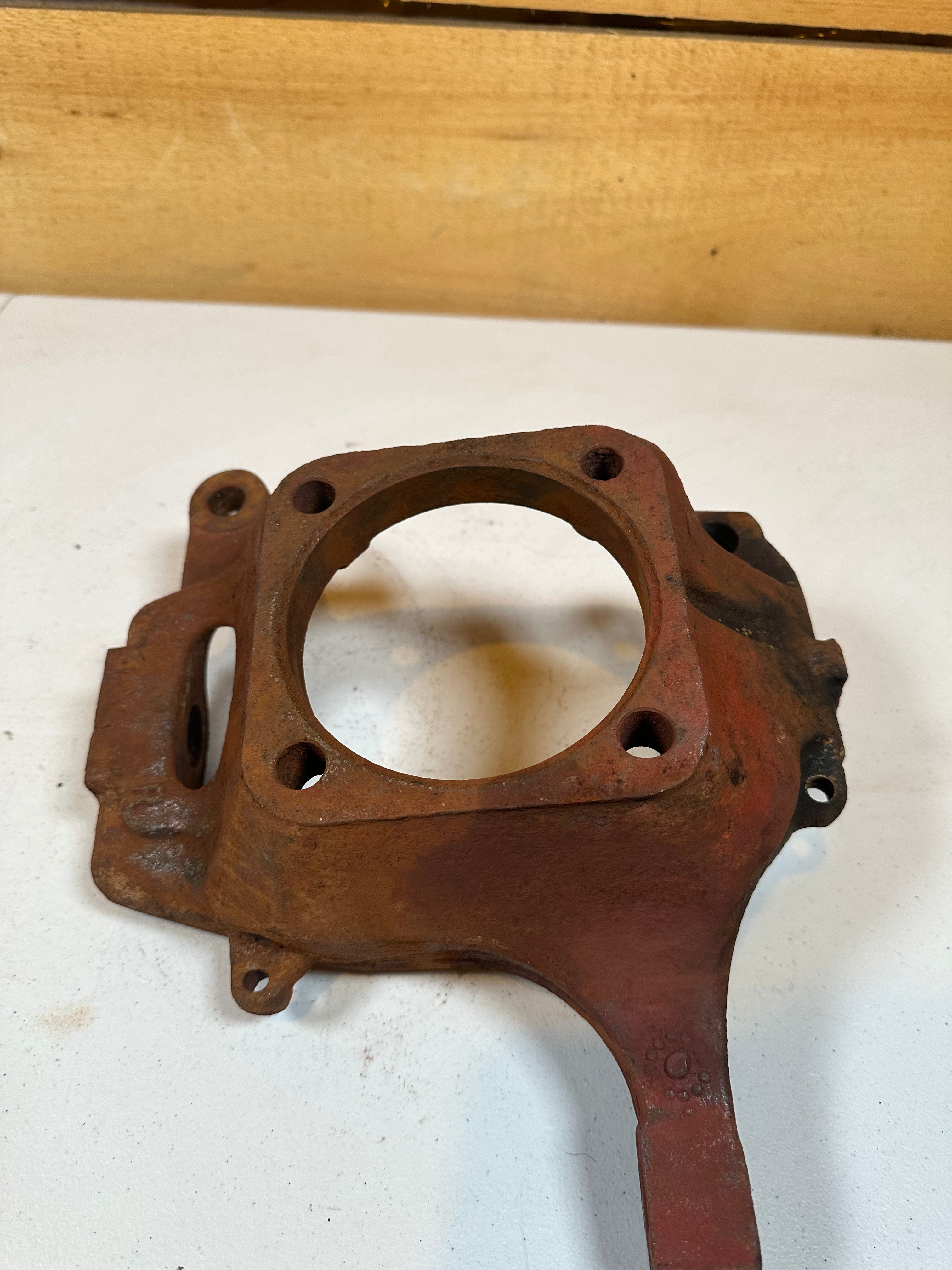 1999-2002 Dodge Ram 2500 3500 4x4 Dana 60 Passenger-Side Steering Knuckle (OEM)