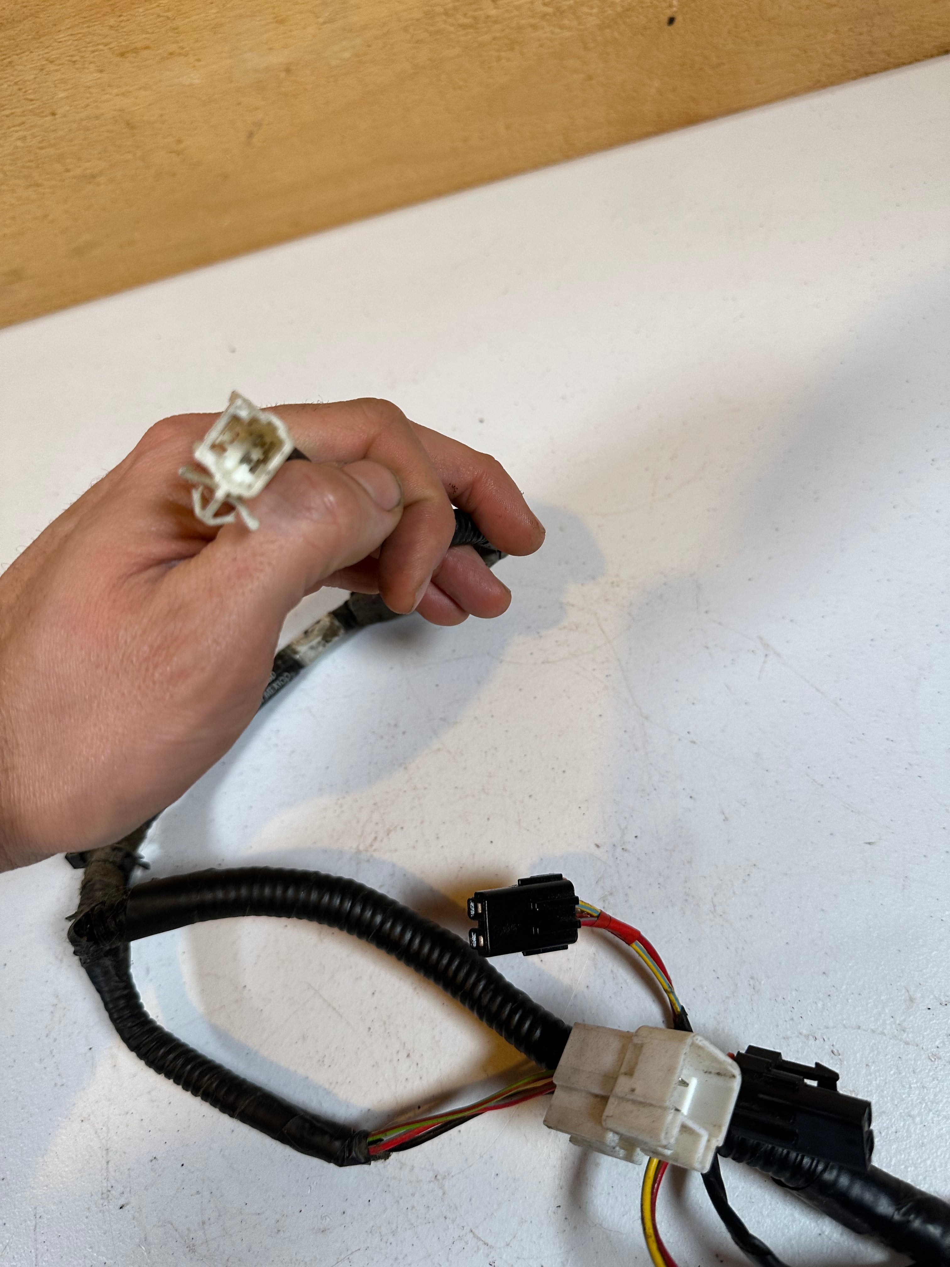 2000-2002 Dodge Ram Driver-Side Power Seat Wiring Harness 4-Button (OEM)