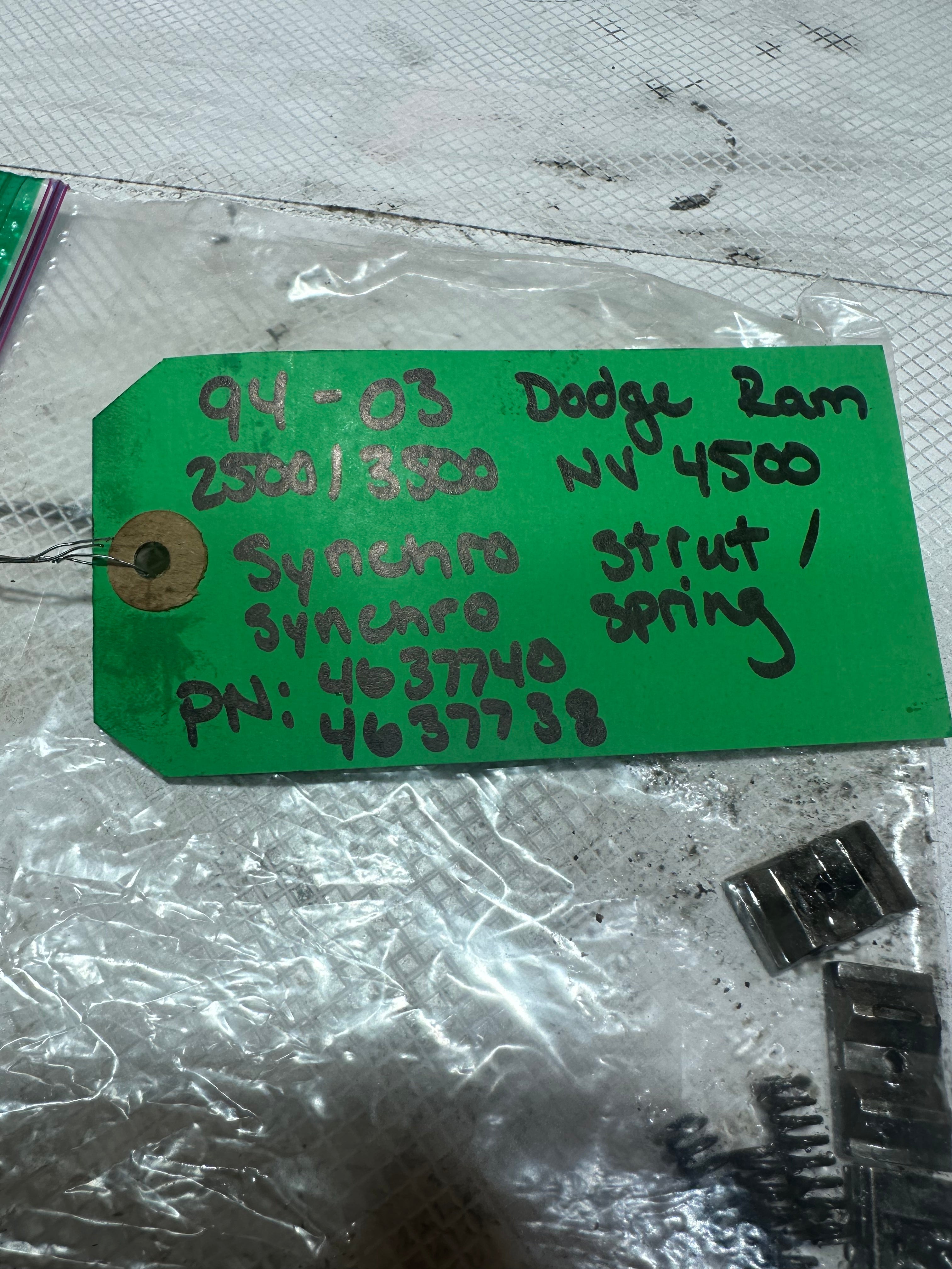 1994-2002 Dodge NV4500 3rd / 4th or 5th / Reverse Synchronizer Spring Key Kit (OEM)