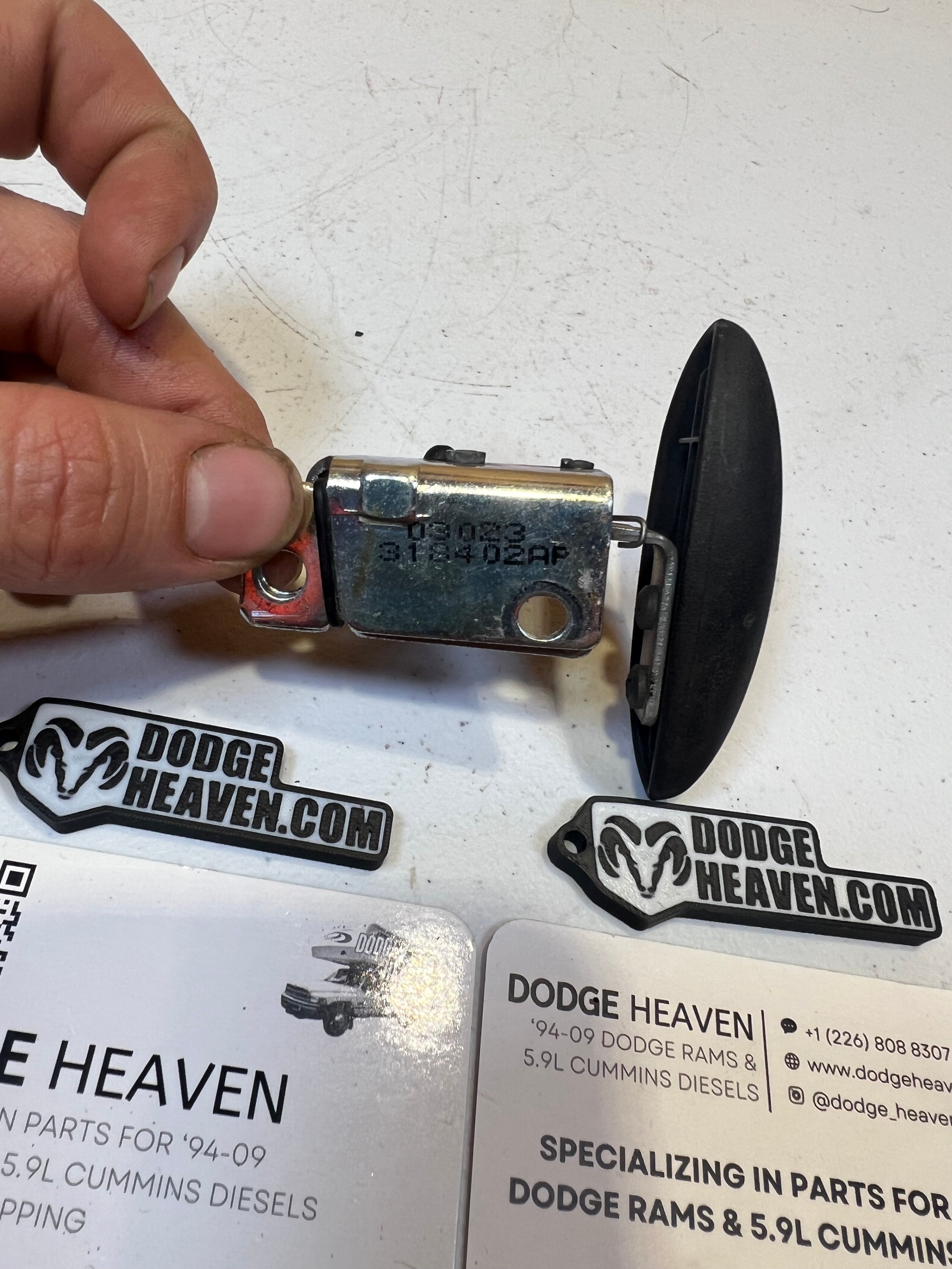 2002-2009 Dodge Ram Center Console Lid Latch / Lock