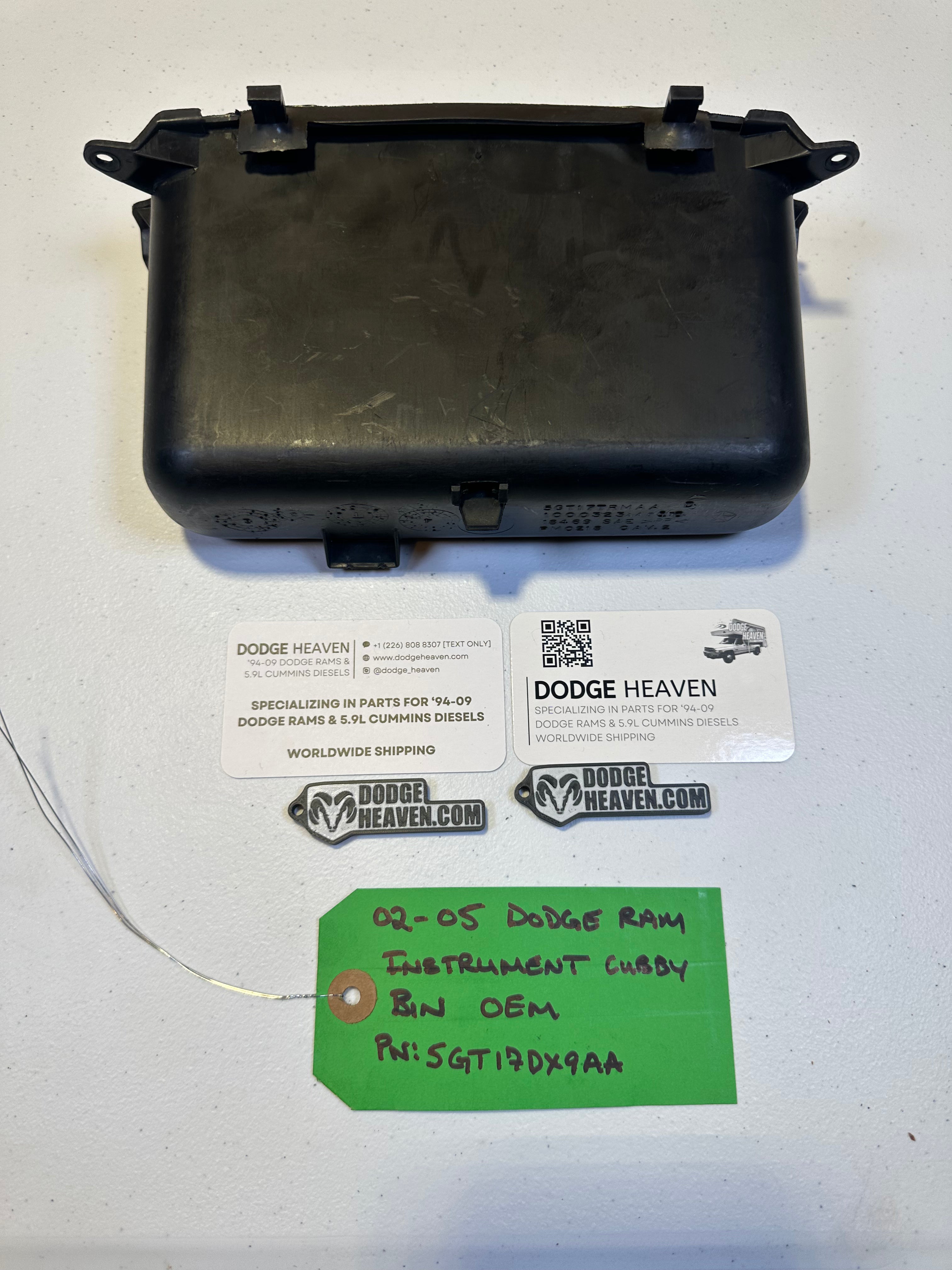 2002-2005 Dodge Ram 1500 2500 3500 Center Dash Storage Tray Cubby