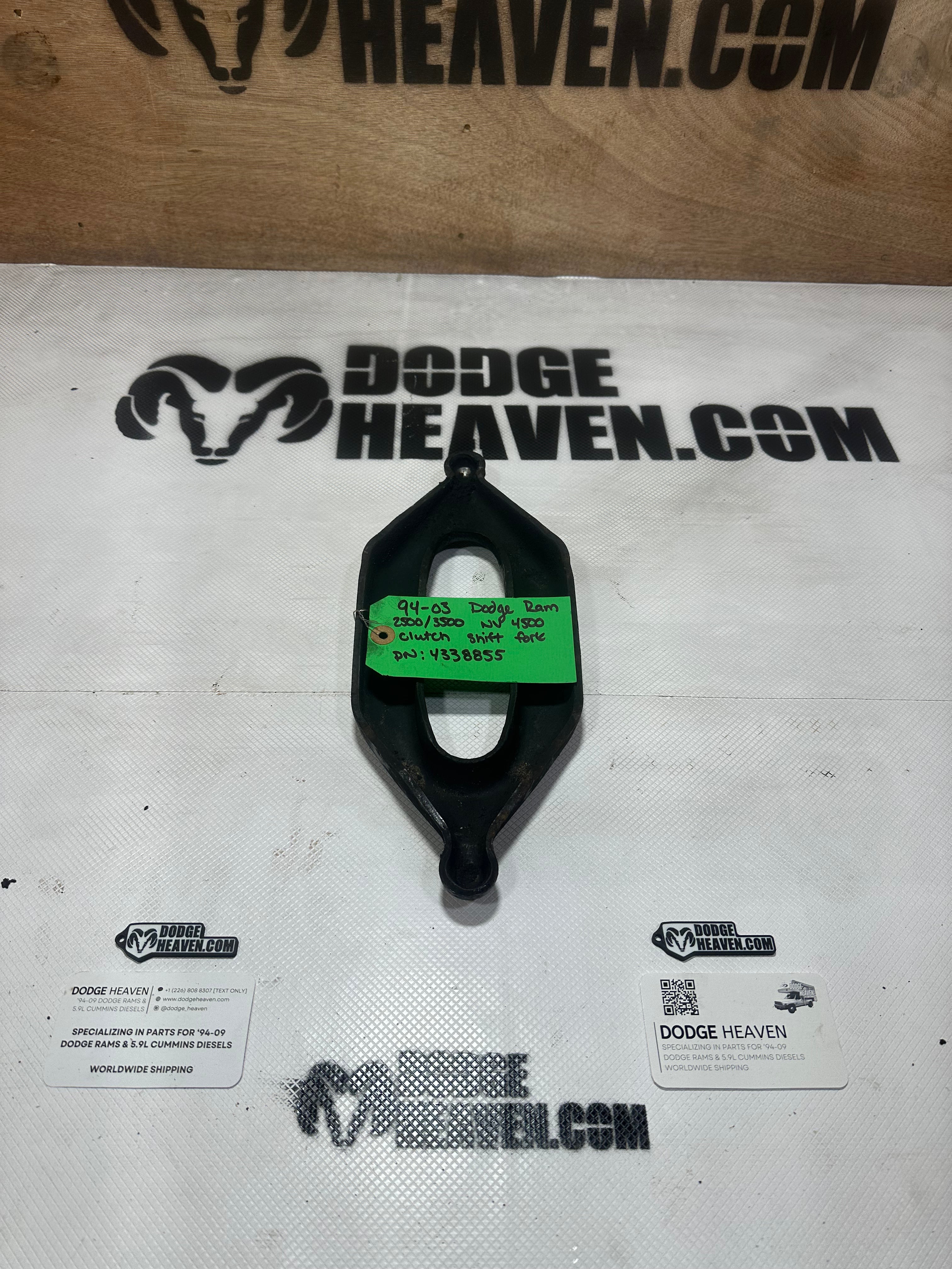 1994-2003 Dodge Ram NV4550 Clutch Shift Fork