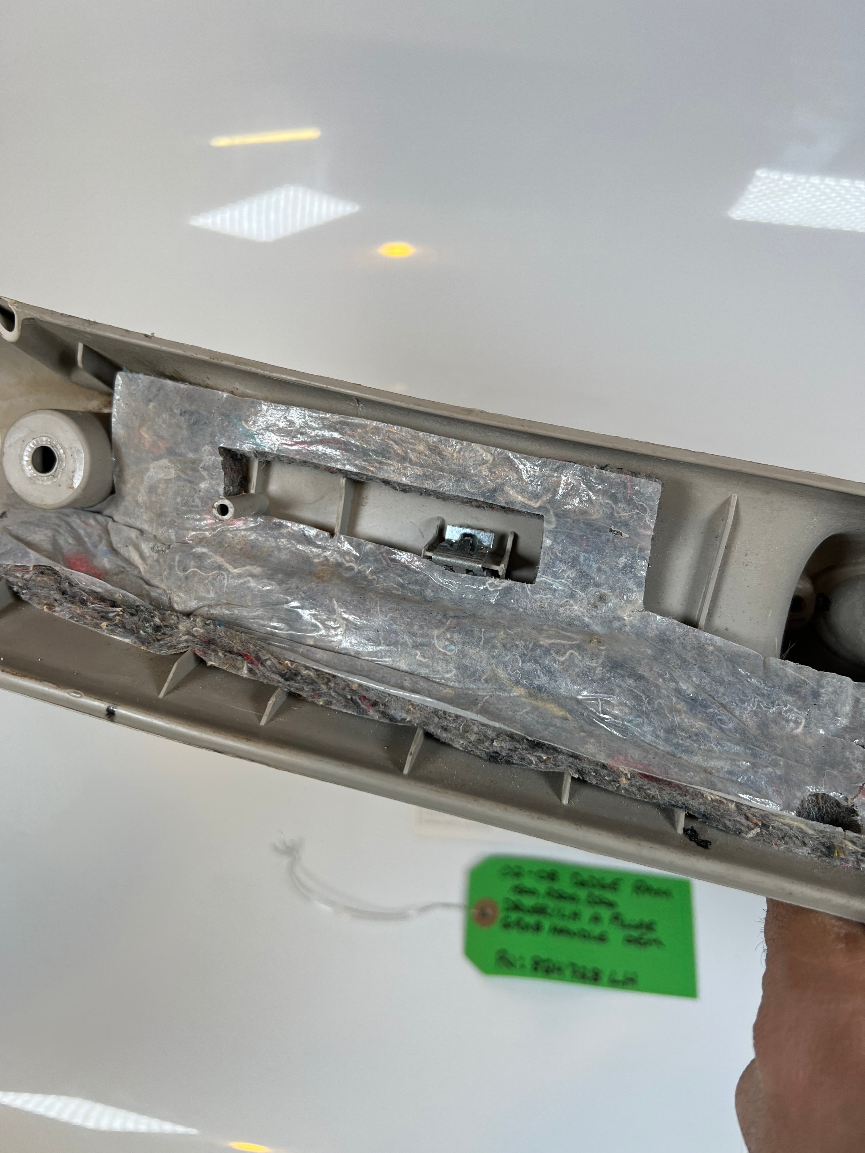 2002-2009 Dodge Ram Driver / LH A Pillar Grab Handle 1500 2500 3500