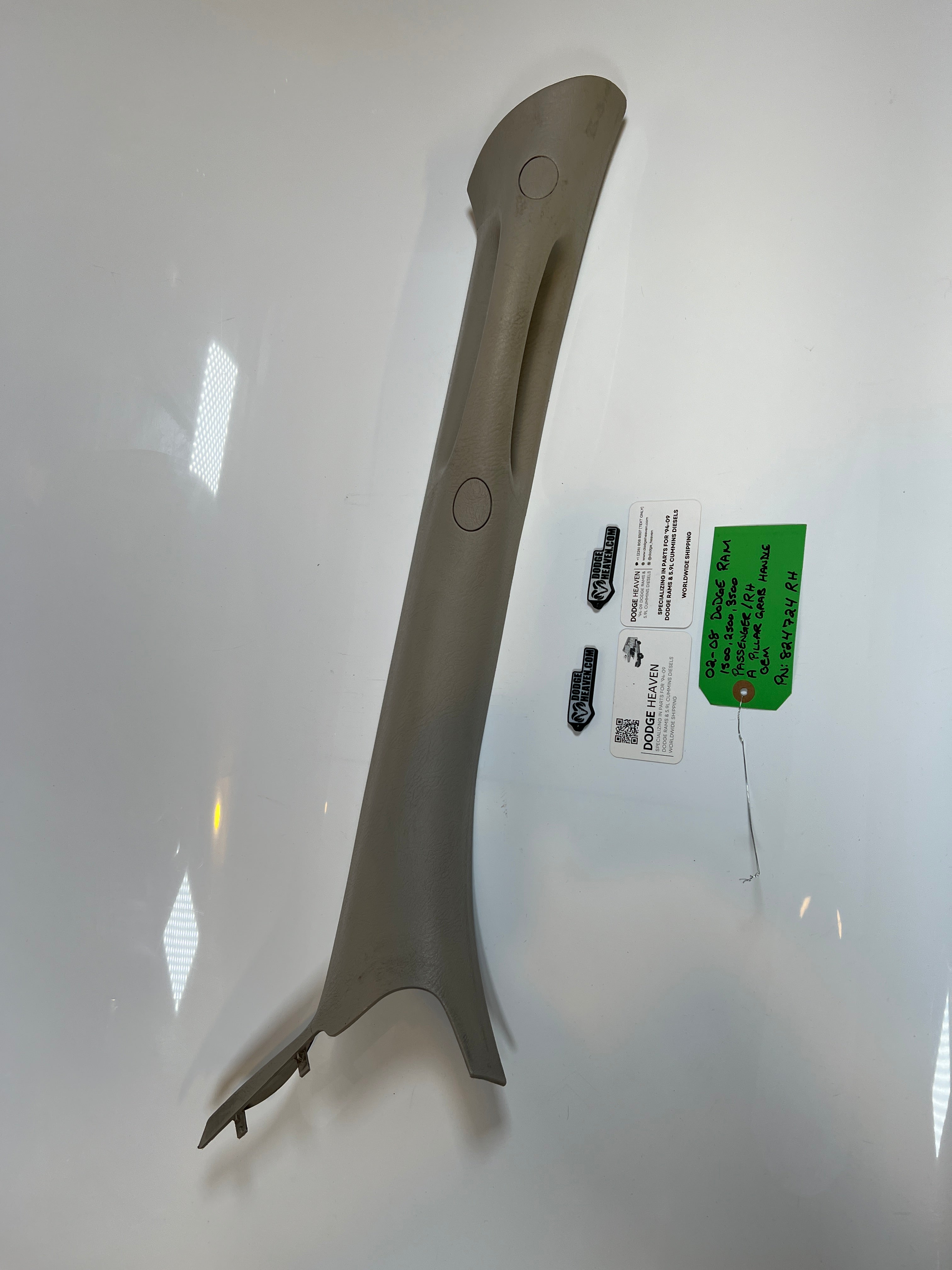 2002-2009 Dodge Ram Passenger / RH A Pillar Grab Handle 1500 2500 3500