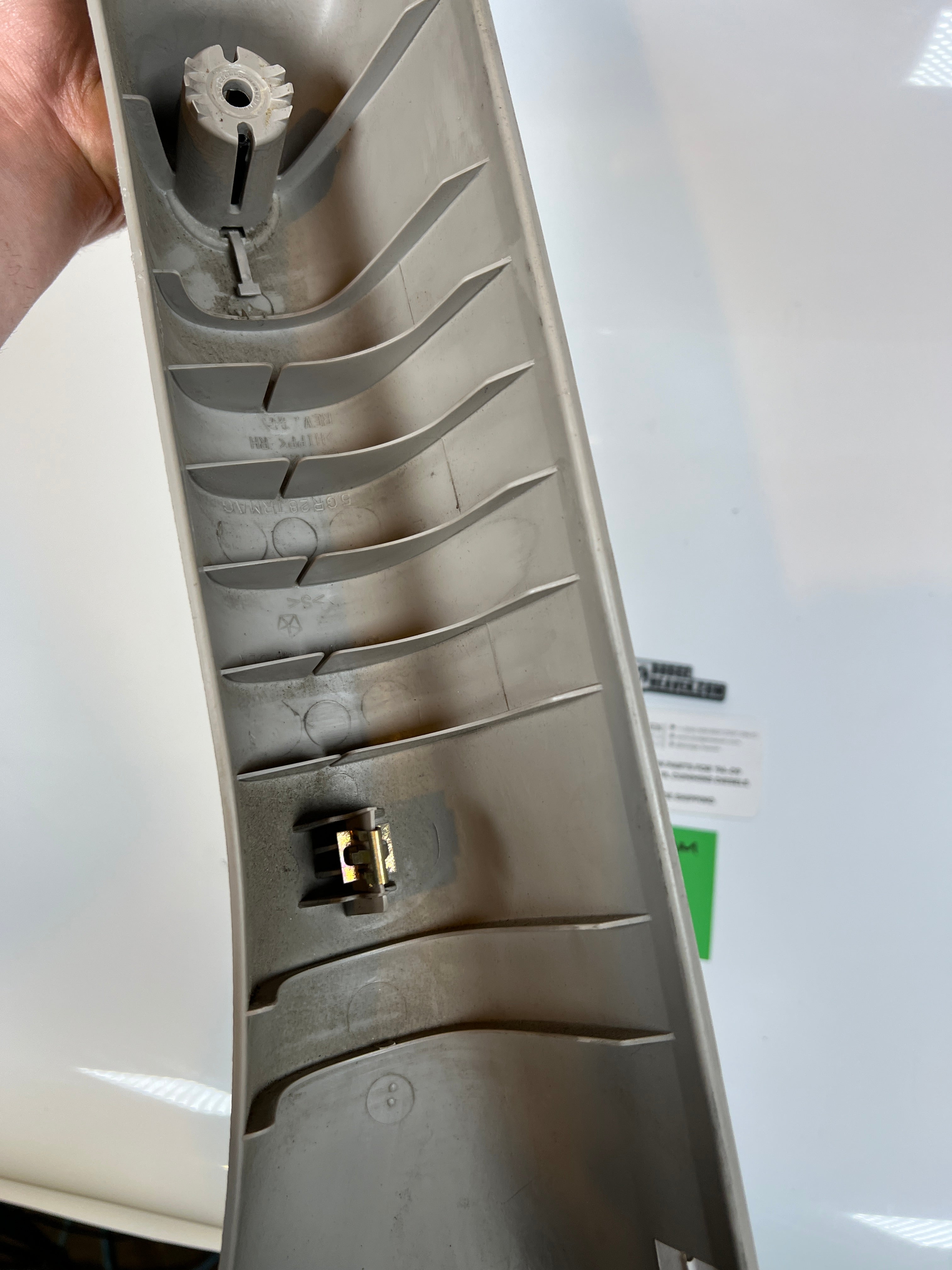 2002-2009 Dodge Ram Passenger / RH A Pillar Grab Handle 1500 2500 3500