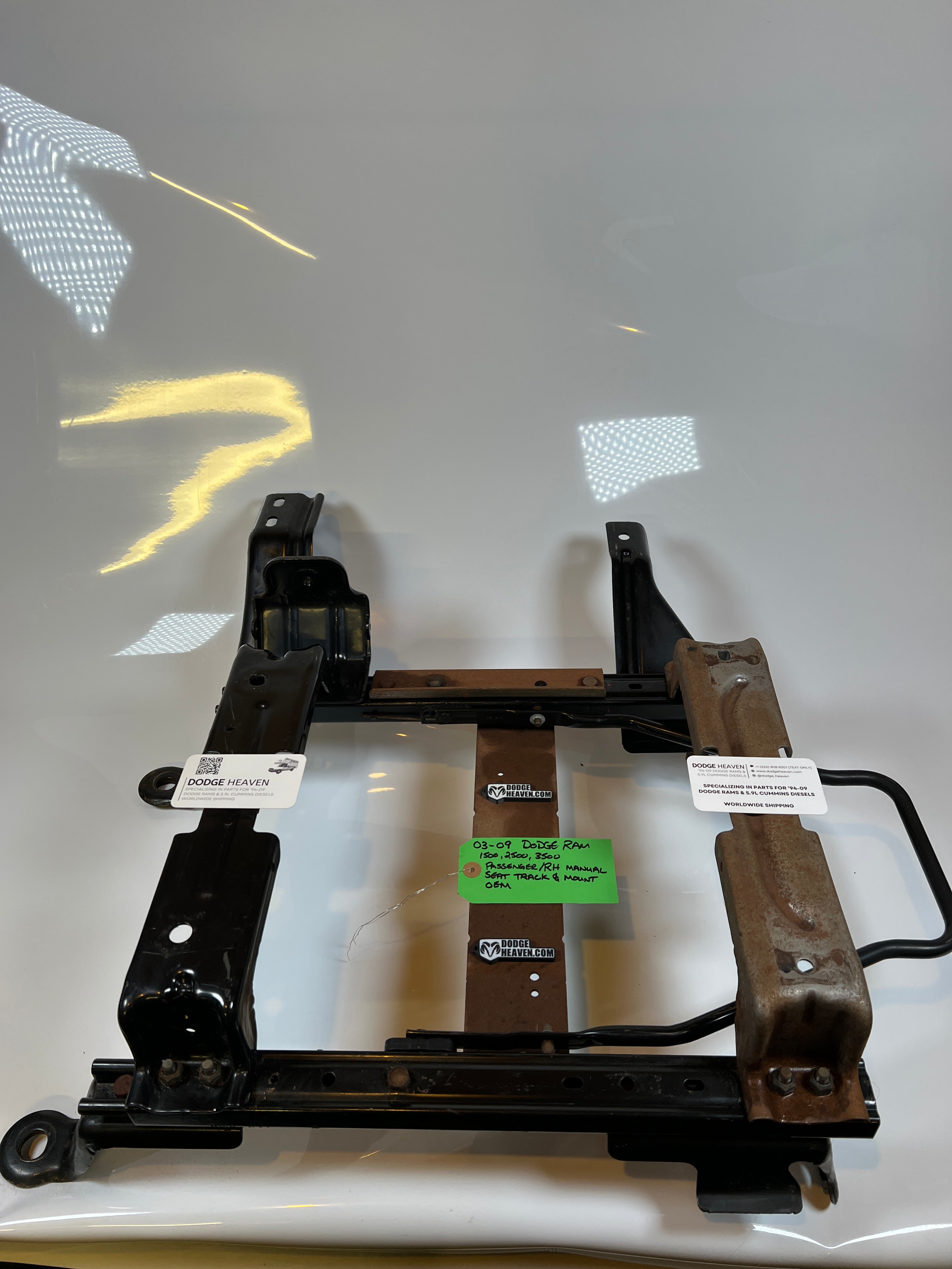 2002-2009 Dodge Ram Passenger Side Manual Seat Track & Mount 1500 2500 3500