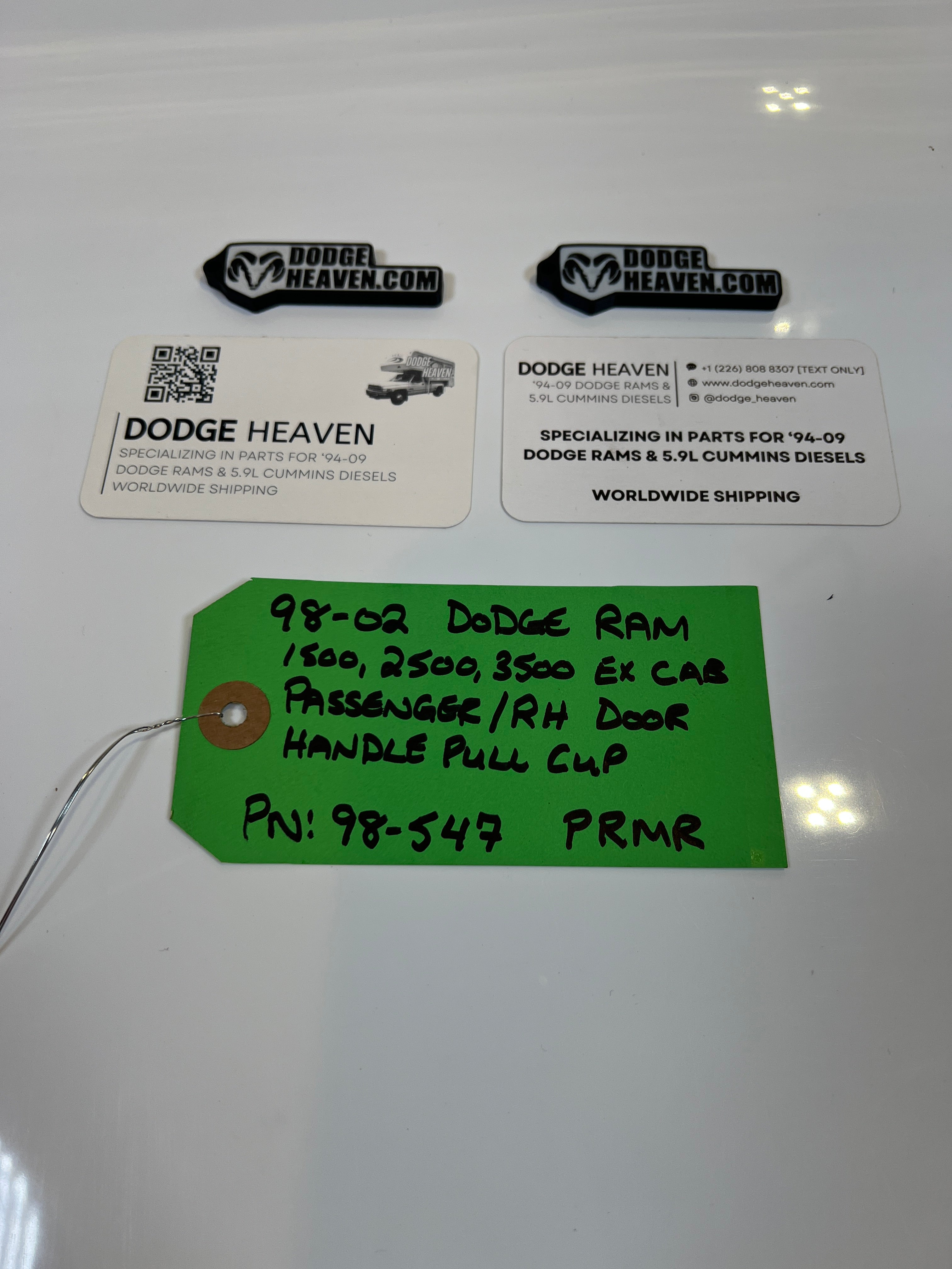 1998-2002 Dodge Ram Passenger Front Door Panel Pull Handle Cup 1500 2500 3500