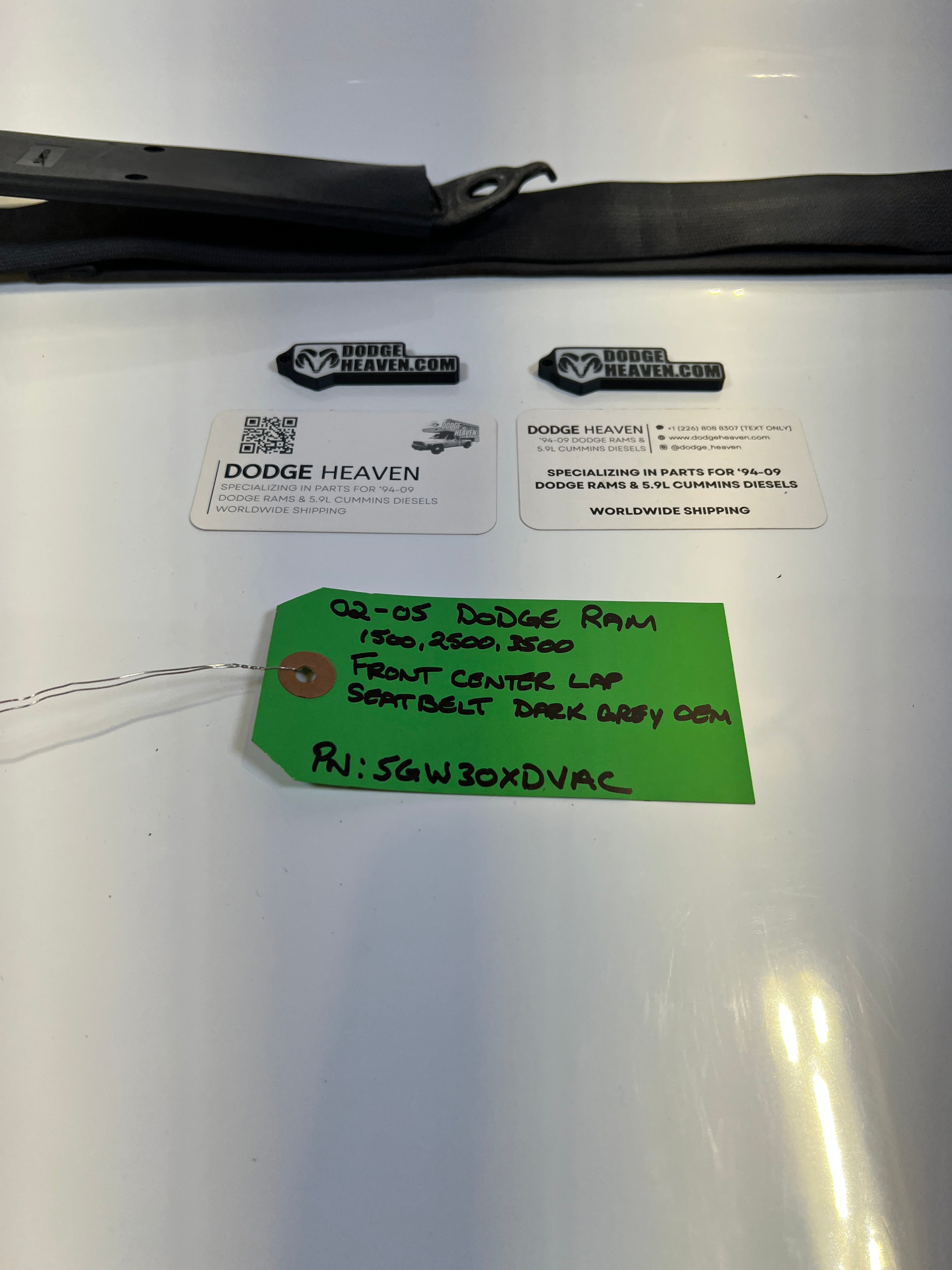 2002-2005 Dodge Ram Front Center Lap Seatbelt Dark Grey