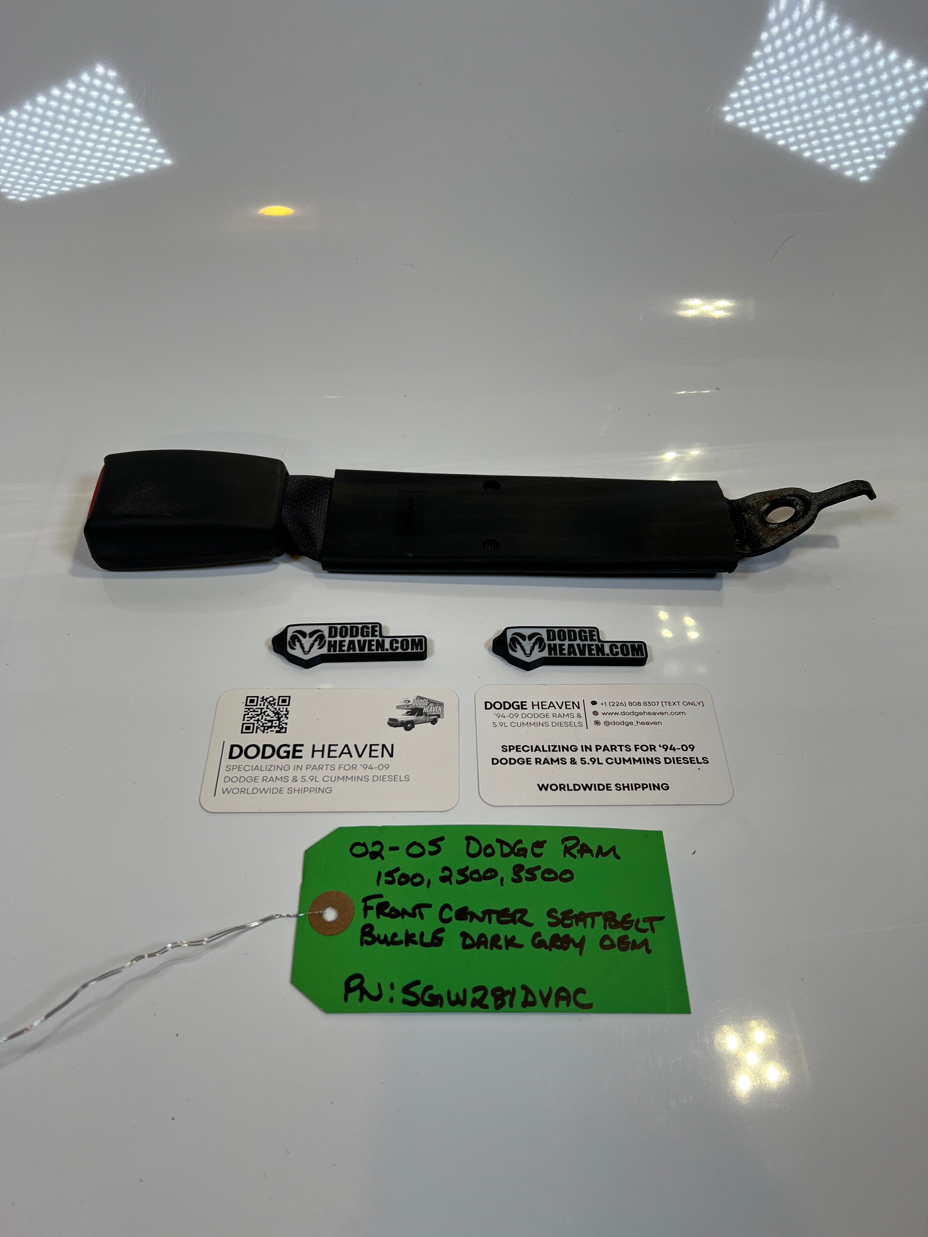 2002-2005 Dodge Ram Front Center Lap Seatbelt Buckle Dark Grey