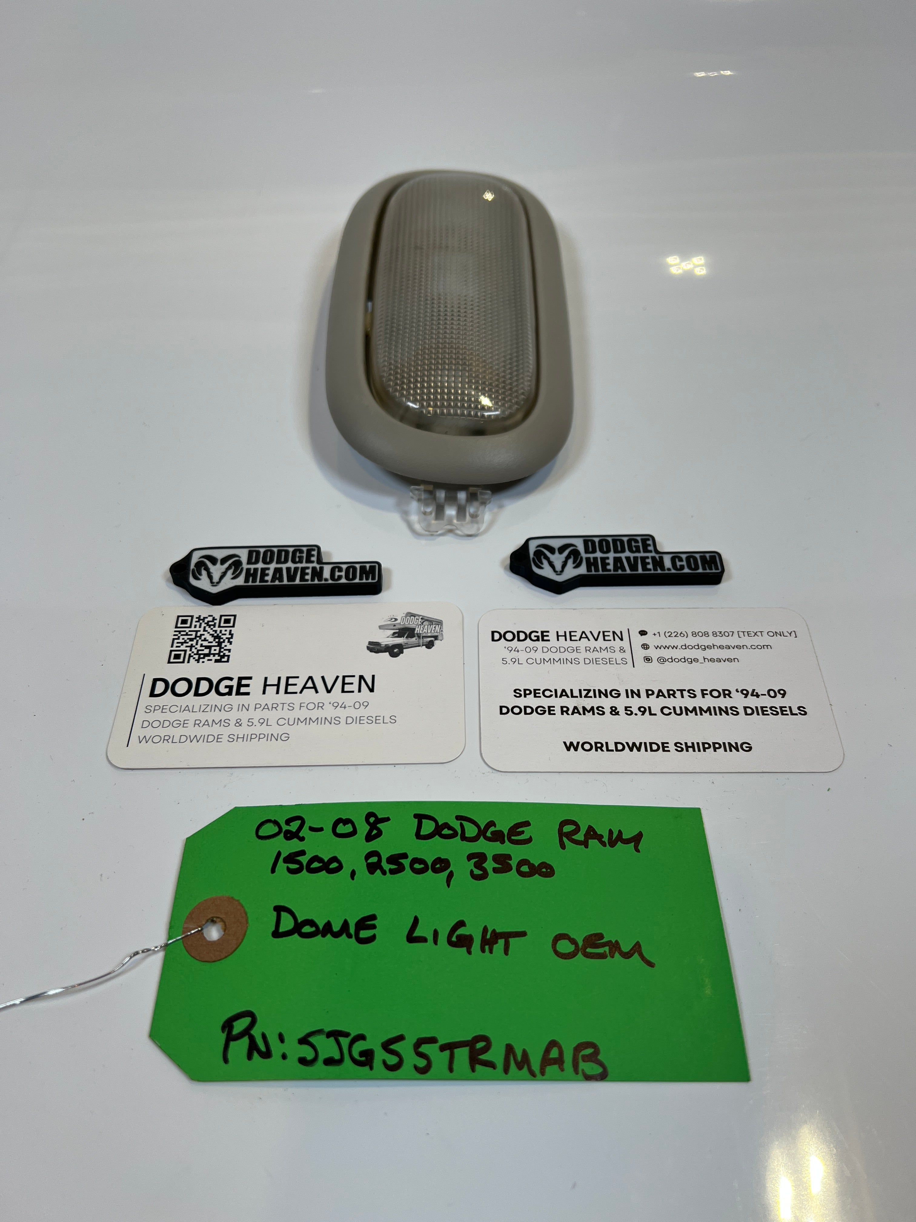 2002-2009 Dodge Ram Interior Headliner Dome Light 1500 2500 3500