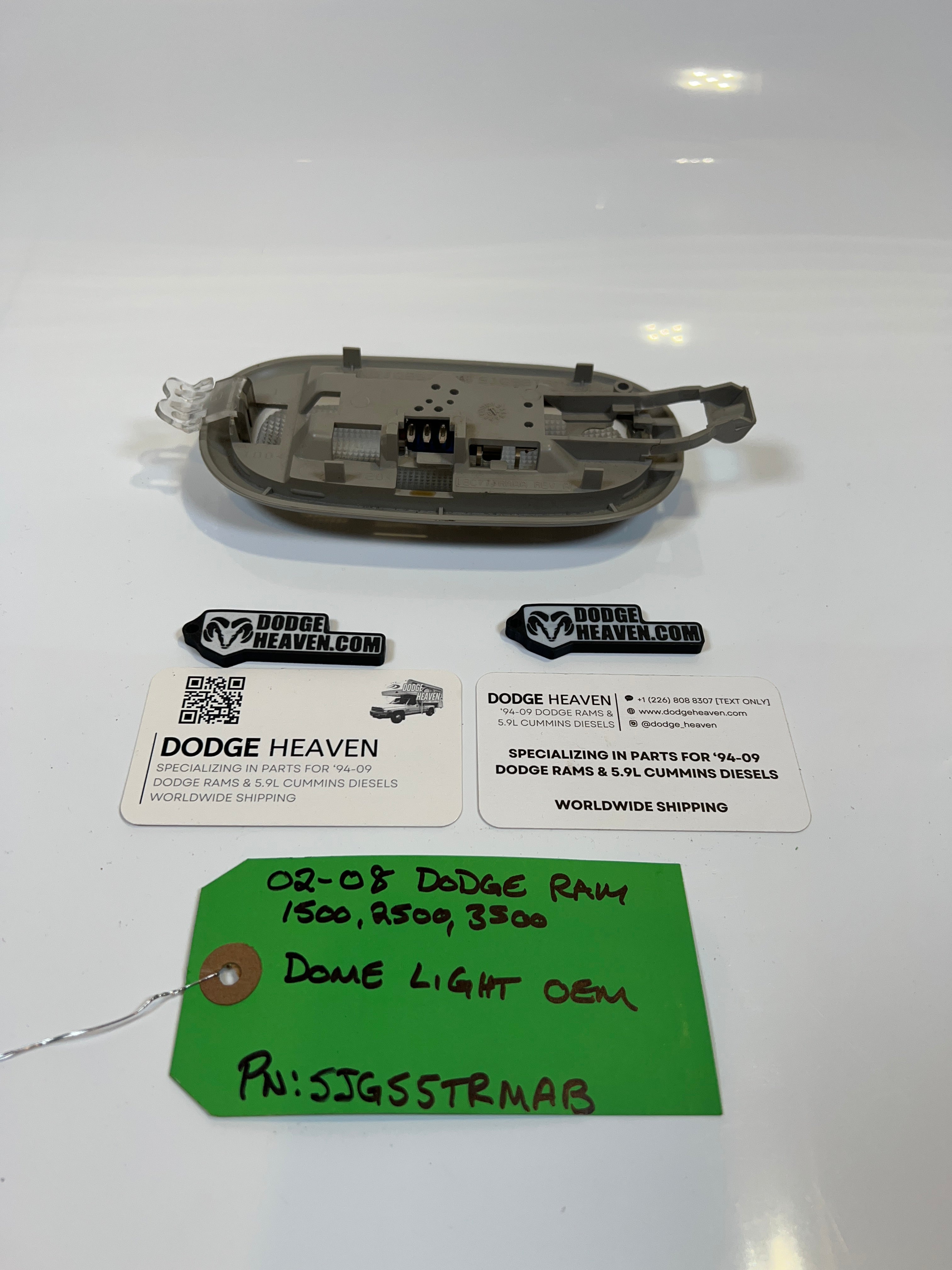 2002-2009 Dodge Ram Interior Headliner Dome Light 1500 2500 3500