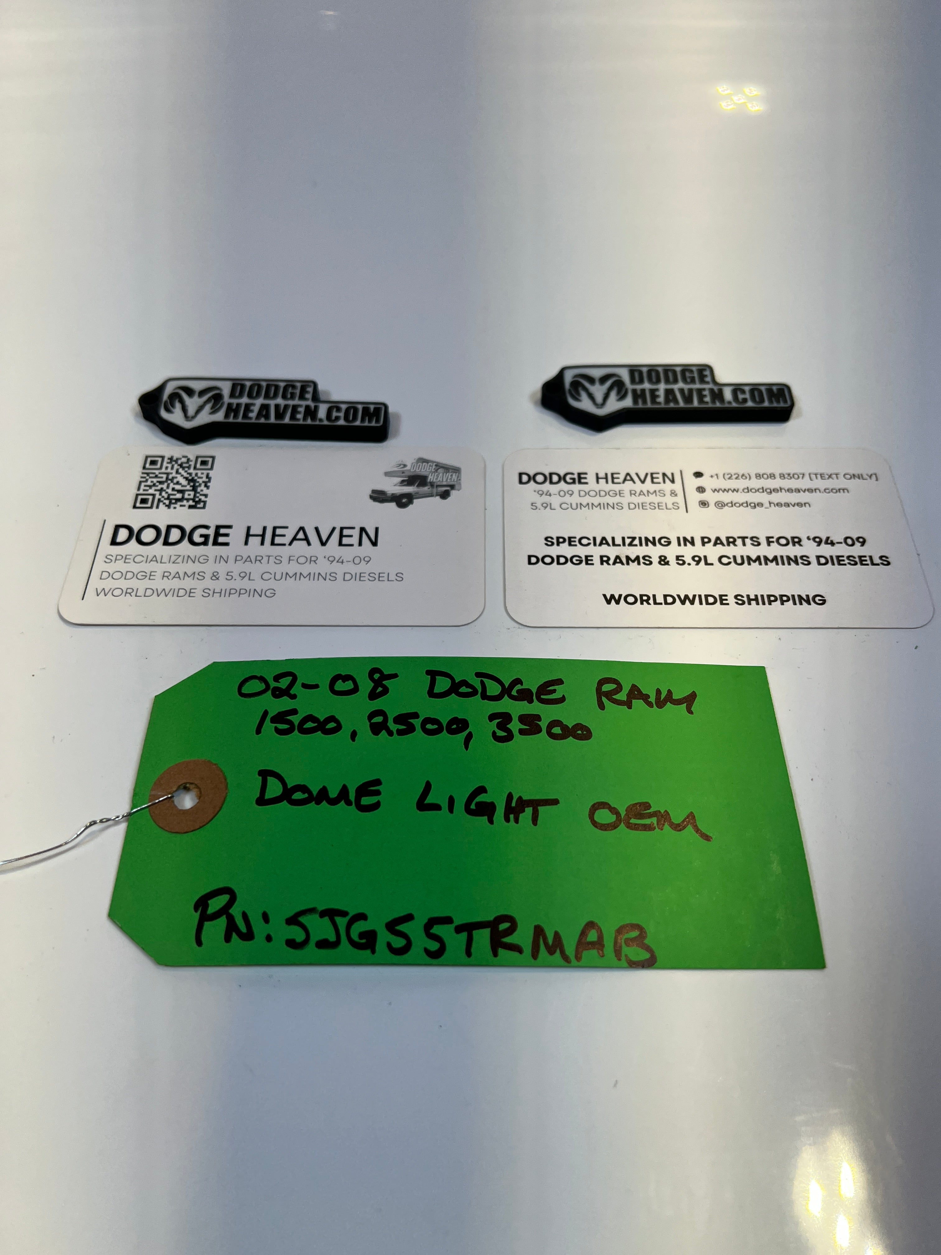 2002-2009 Dodge Ram Interior Headliner Dome Light 1500 2500 3500