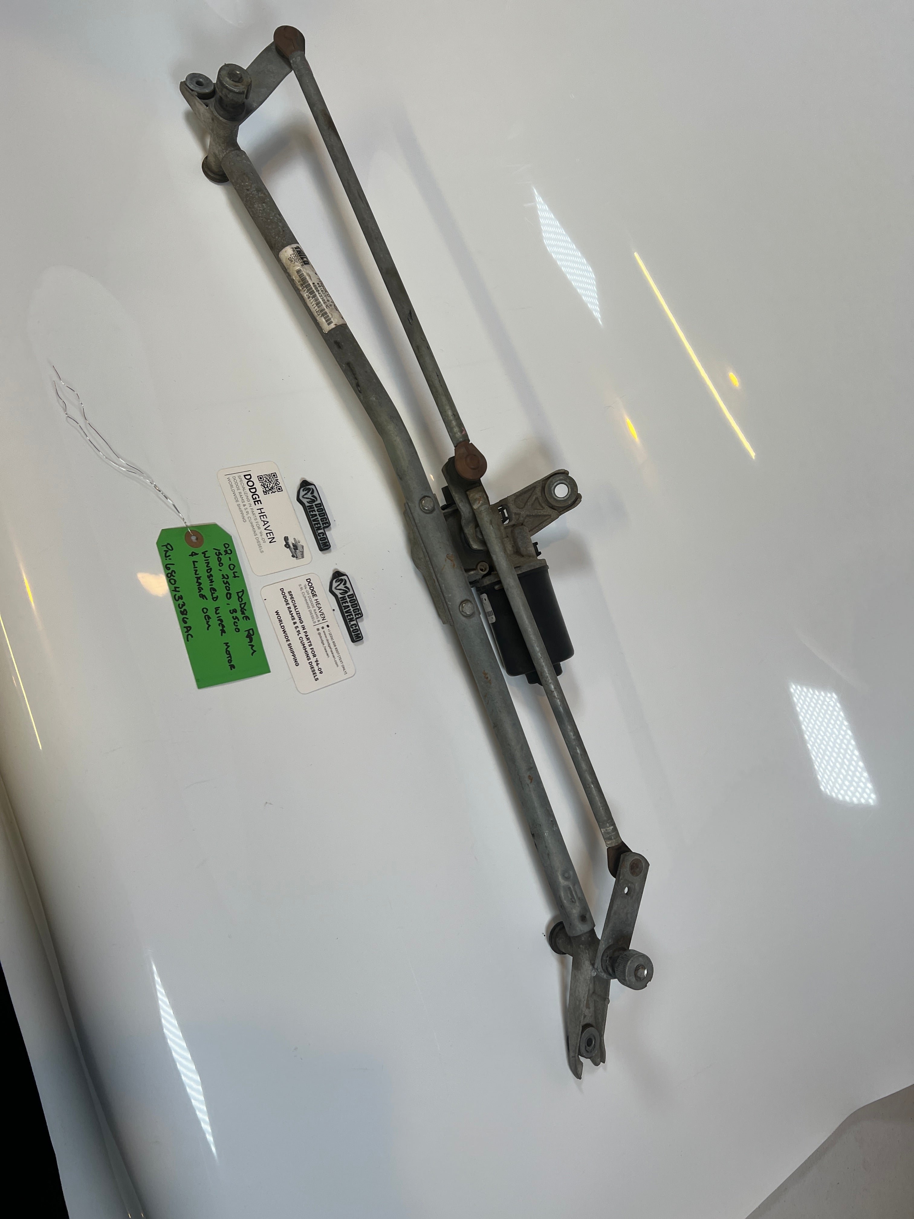 2002-2004 Dodge Ram Windshield Wiper Motor & Linkage