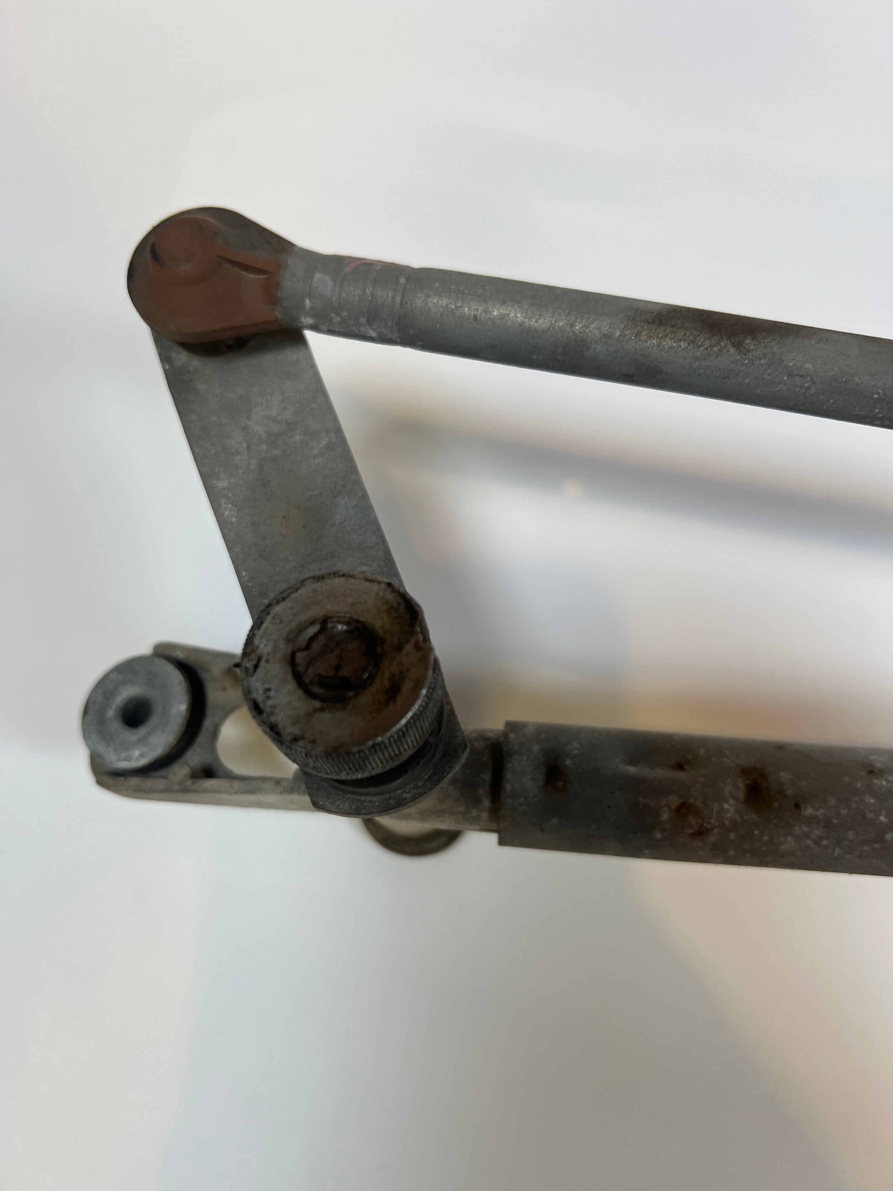 2002-2004 Dodge Ram Windshield Wiper Motor & Linkage