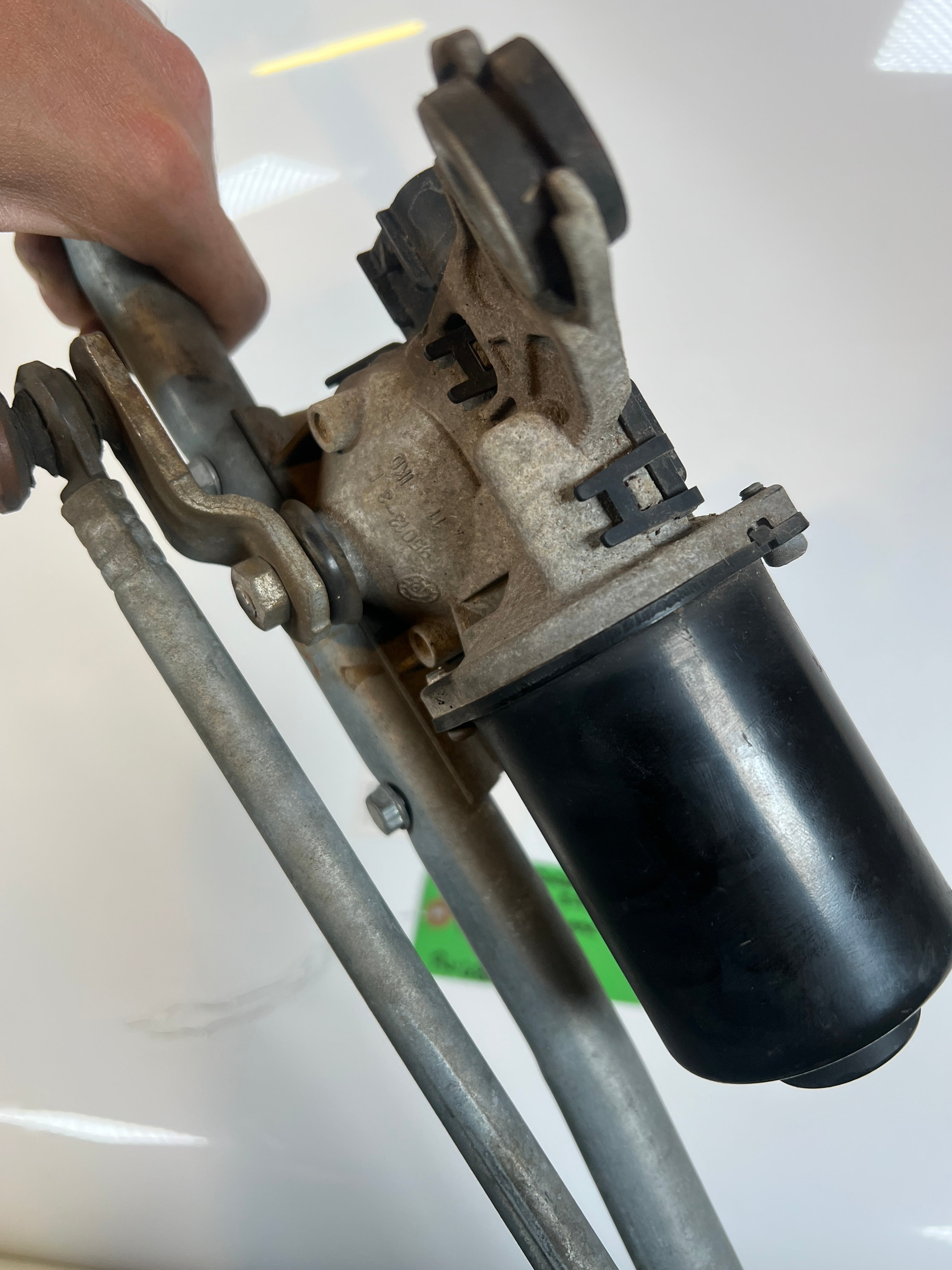 2002-2004 Dodge Ram Windshield Wiper Motor & Linkage