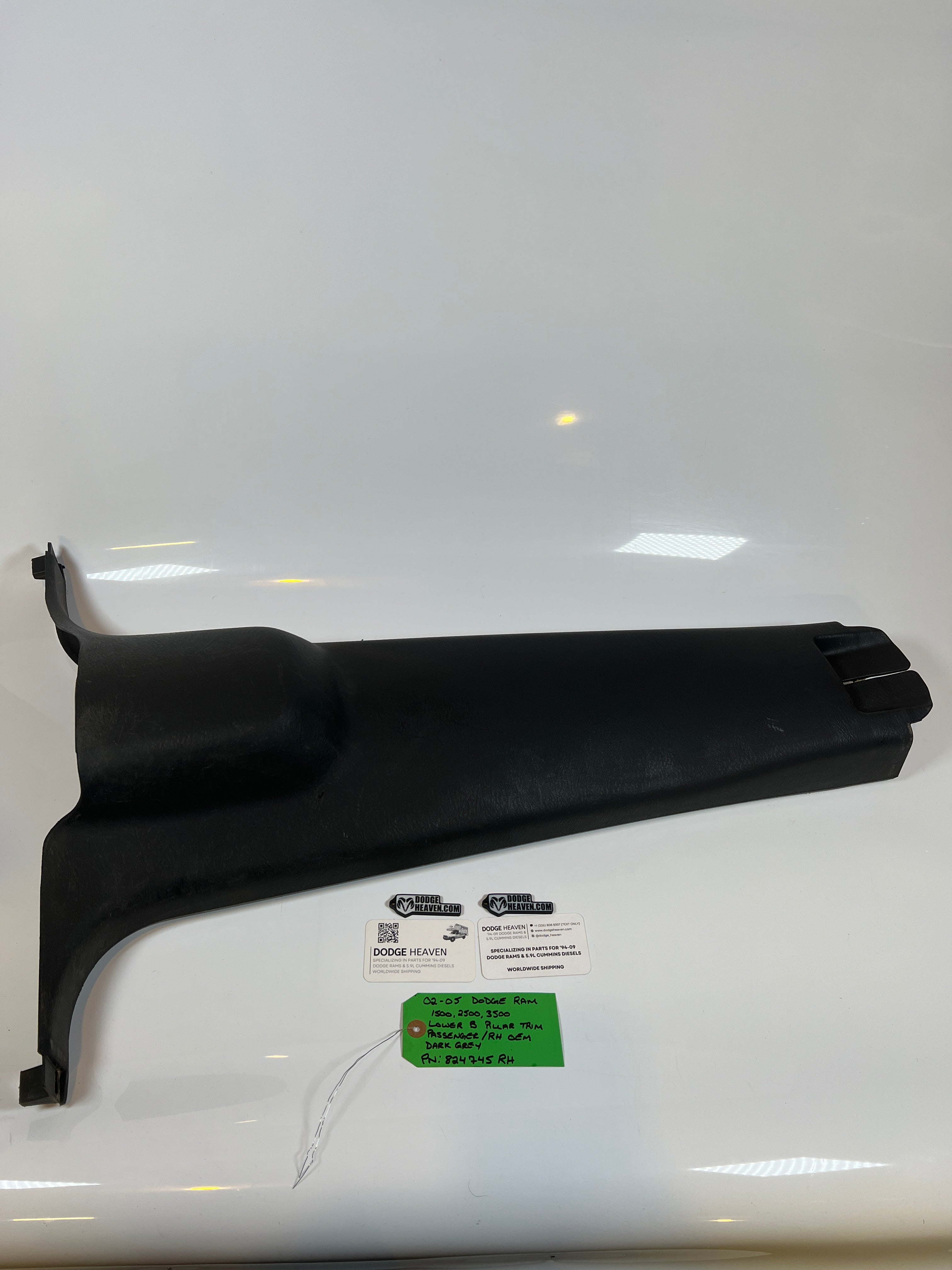 2002-2005 Dodge Ram Lower B Pillar Trim Cover Passenger Dark Grey