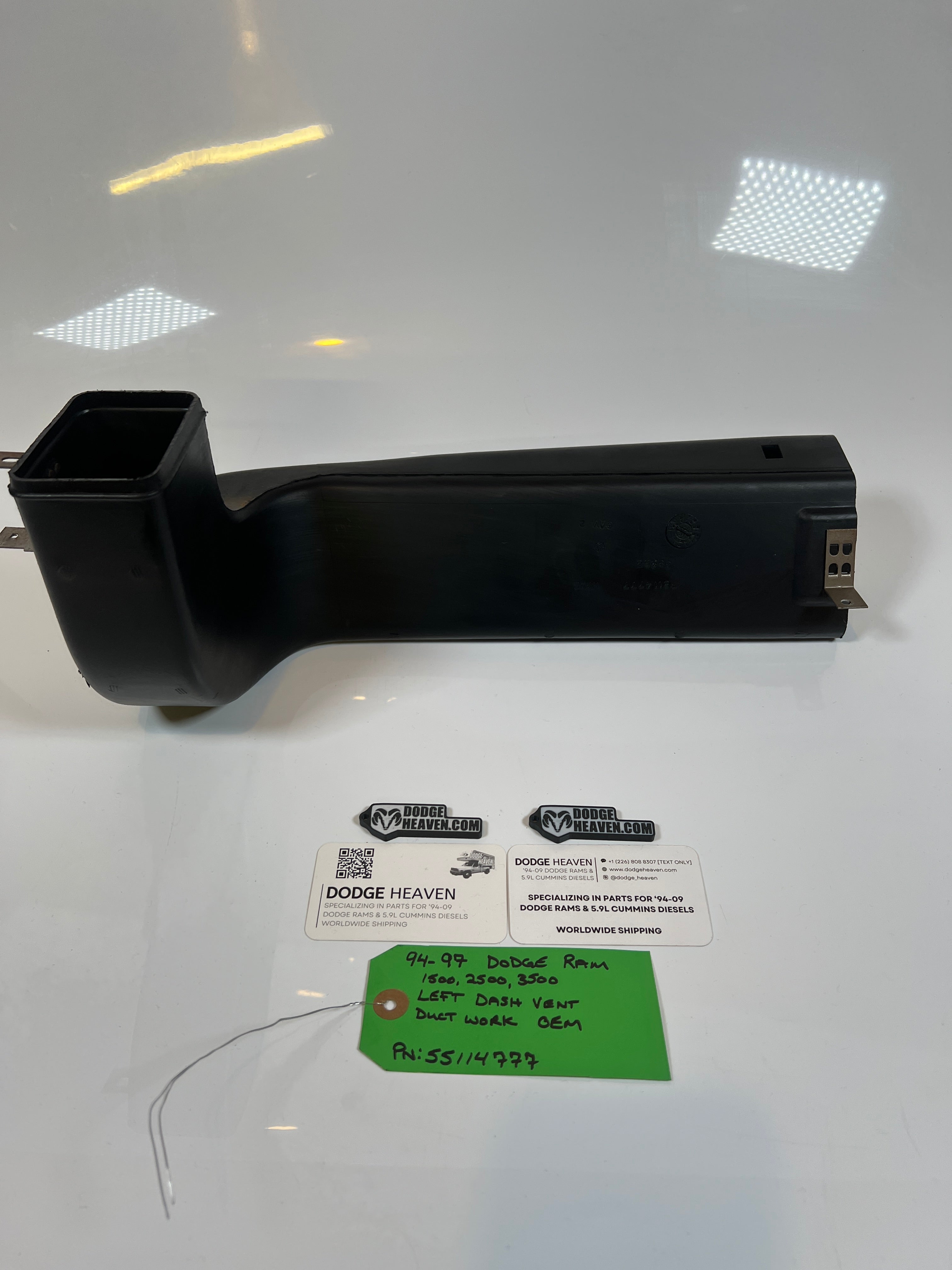 1994-1997 Dodge Ram Left Side Dash Vent Duct Work 1500 2500 3500