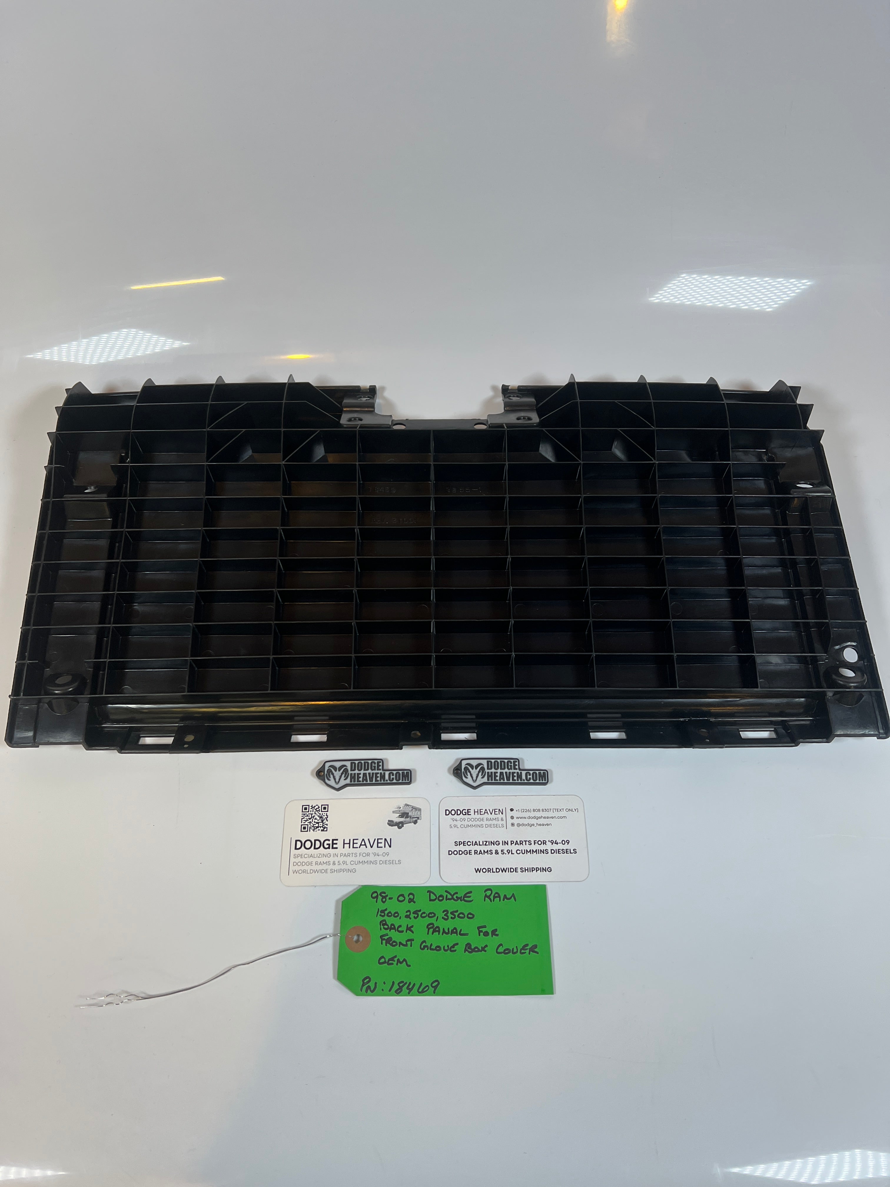 1998-2002 Dodge Ram Glove Box Inner Front Panel 1500 2500 3500