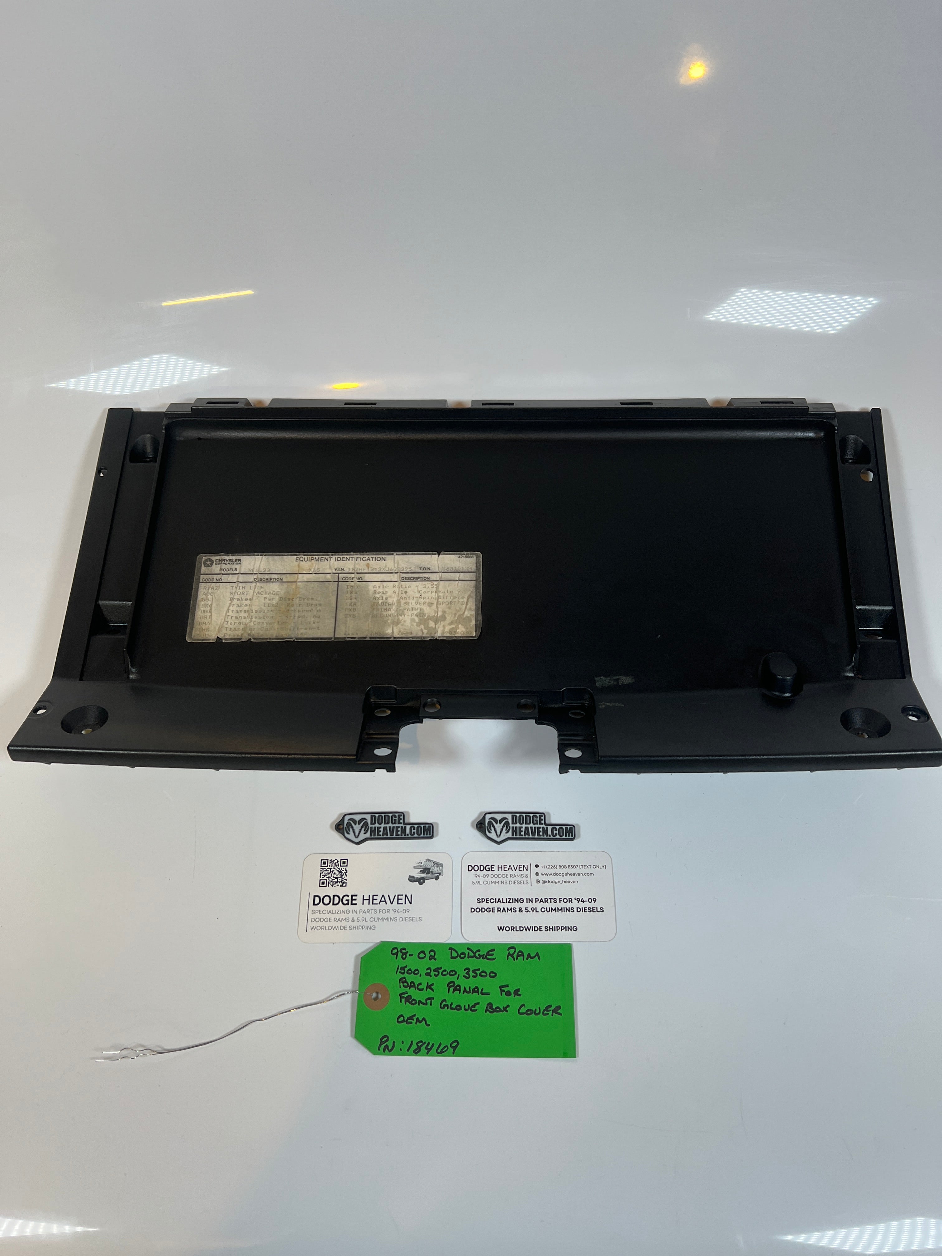 1998-2002 Dodge Ram Glove Box Inner Front Panel 1500 2500 3500