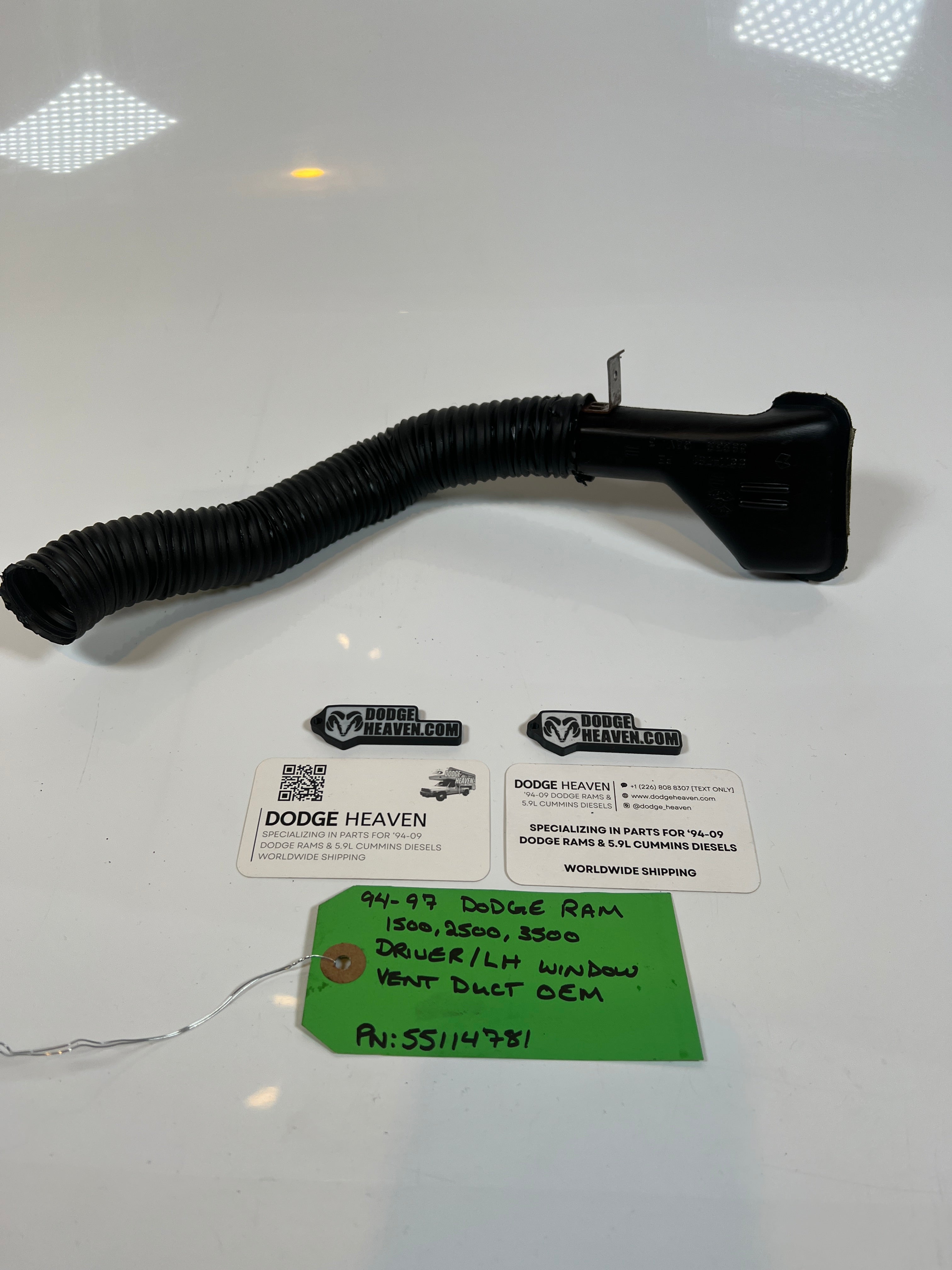 1994-1997 Dodge Ram Driver / LH Window Vent Duct 1500 2500 3500