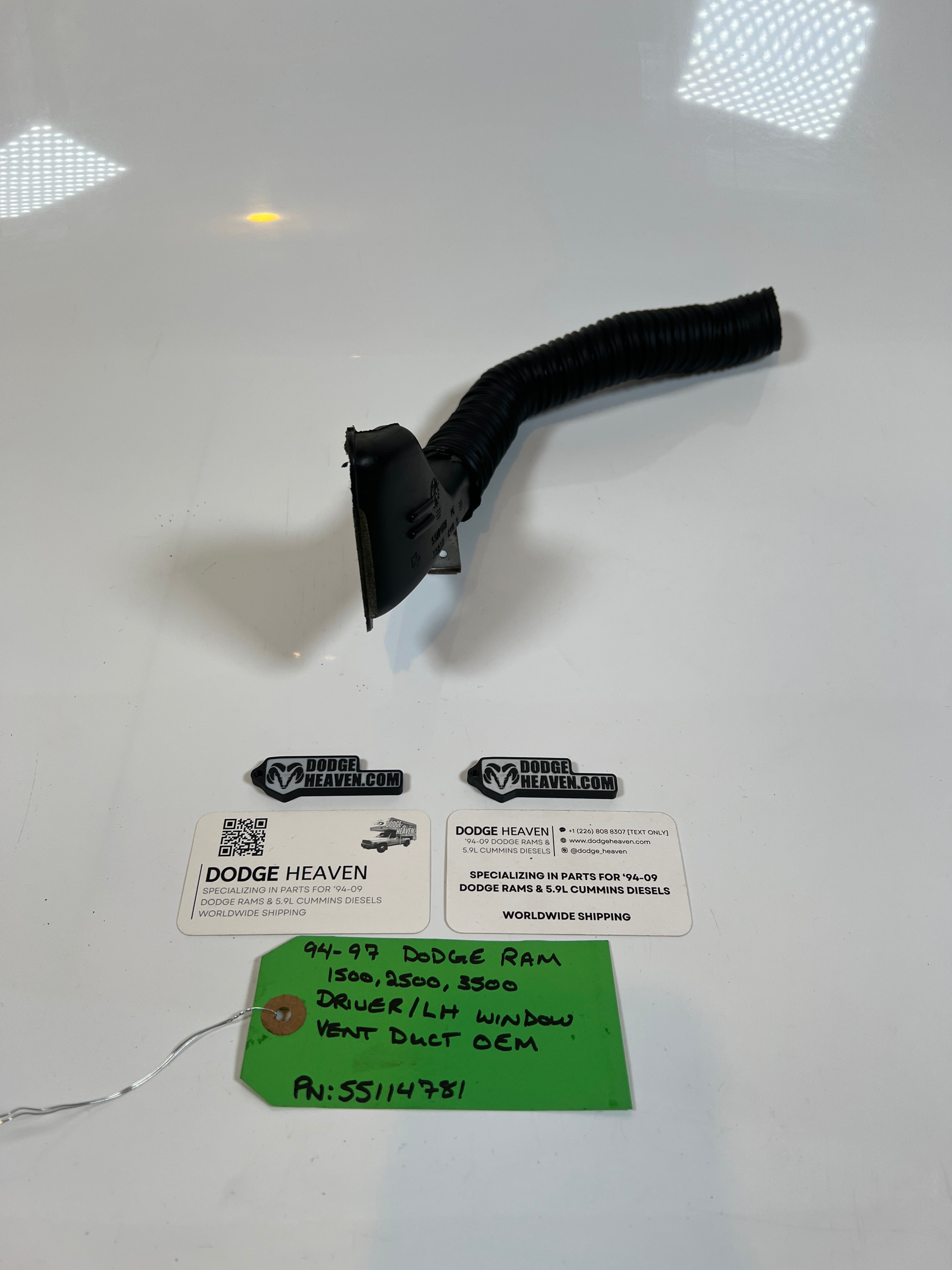 1994-1997 Dodge Ram Driver / LH Window Vent Duct 1500 2500 3500