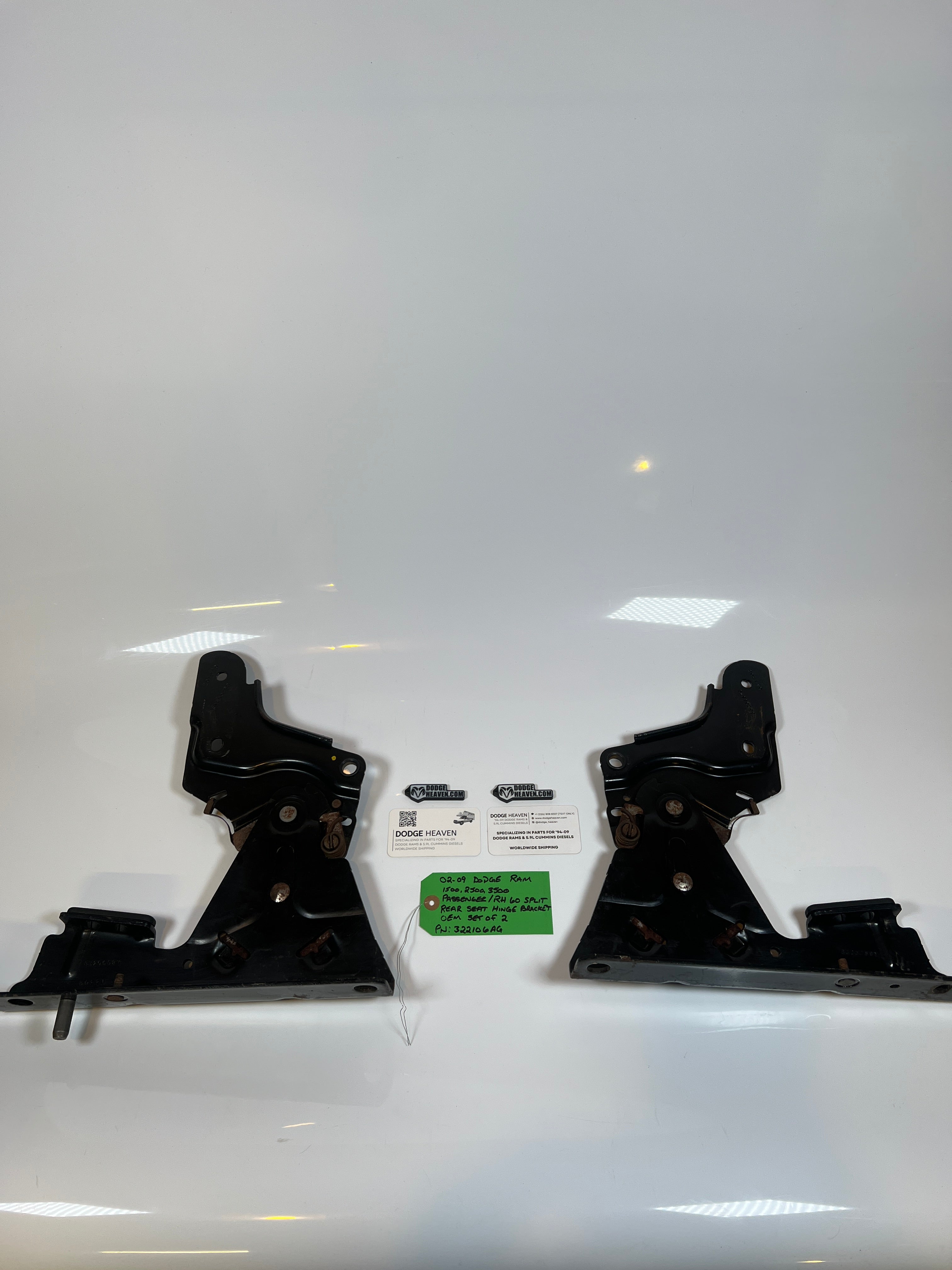 2002-2009 Dodge Ram Driver / RH 60 Split Rear Seat Hinge Brackets