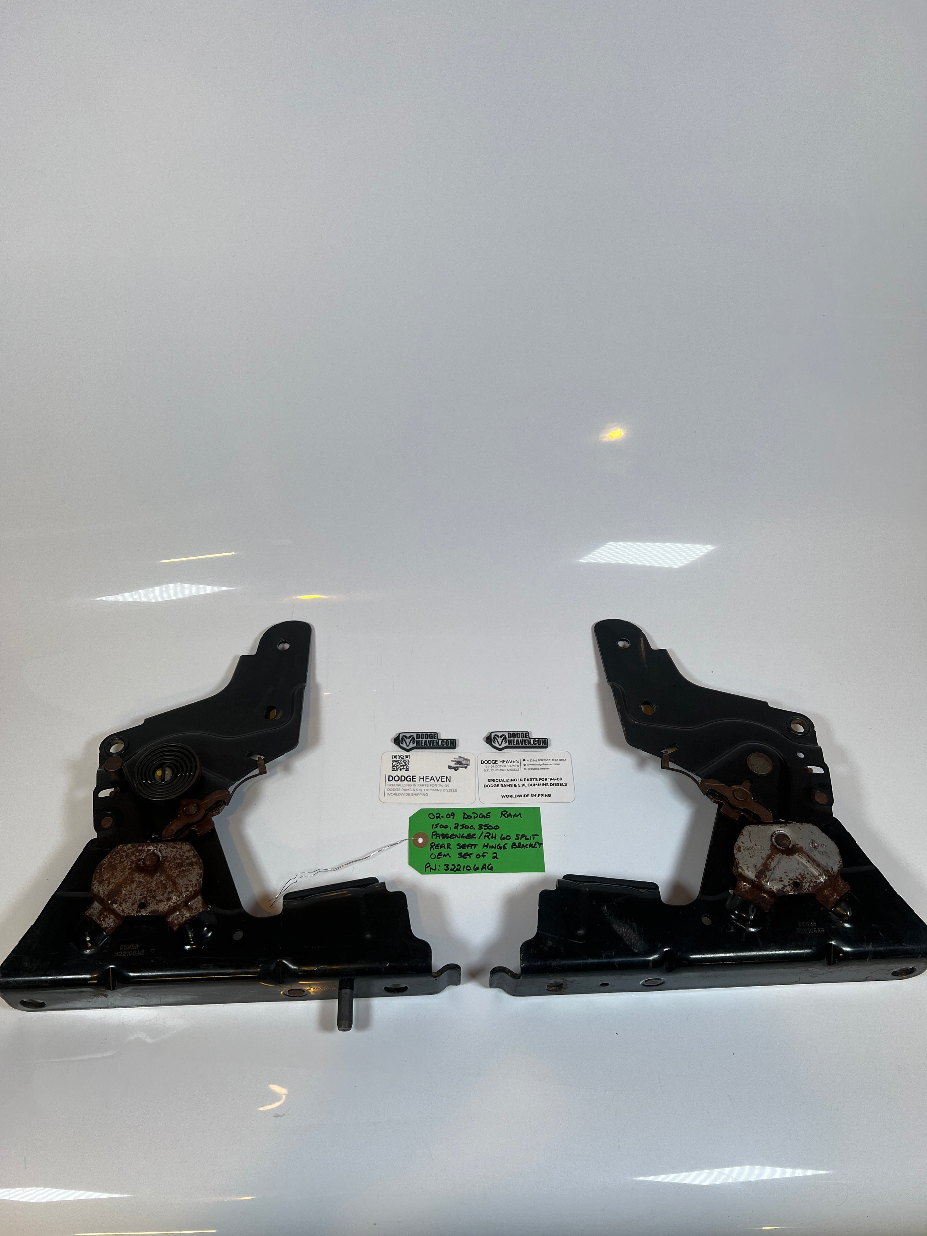 2002-2009 Dodge Ram Driver / RH 60 Split Rear Seat Hinge Brackets