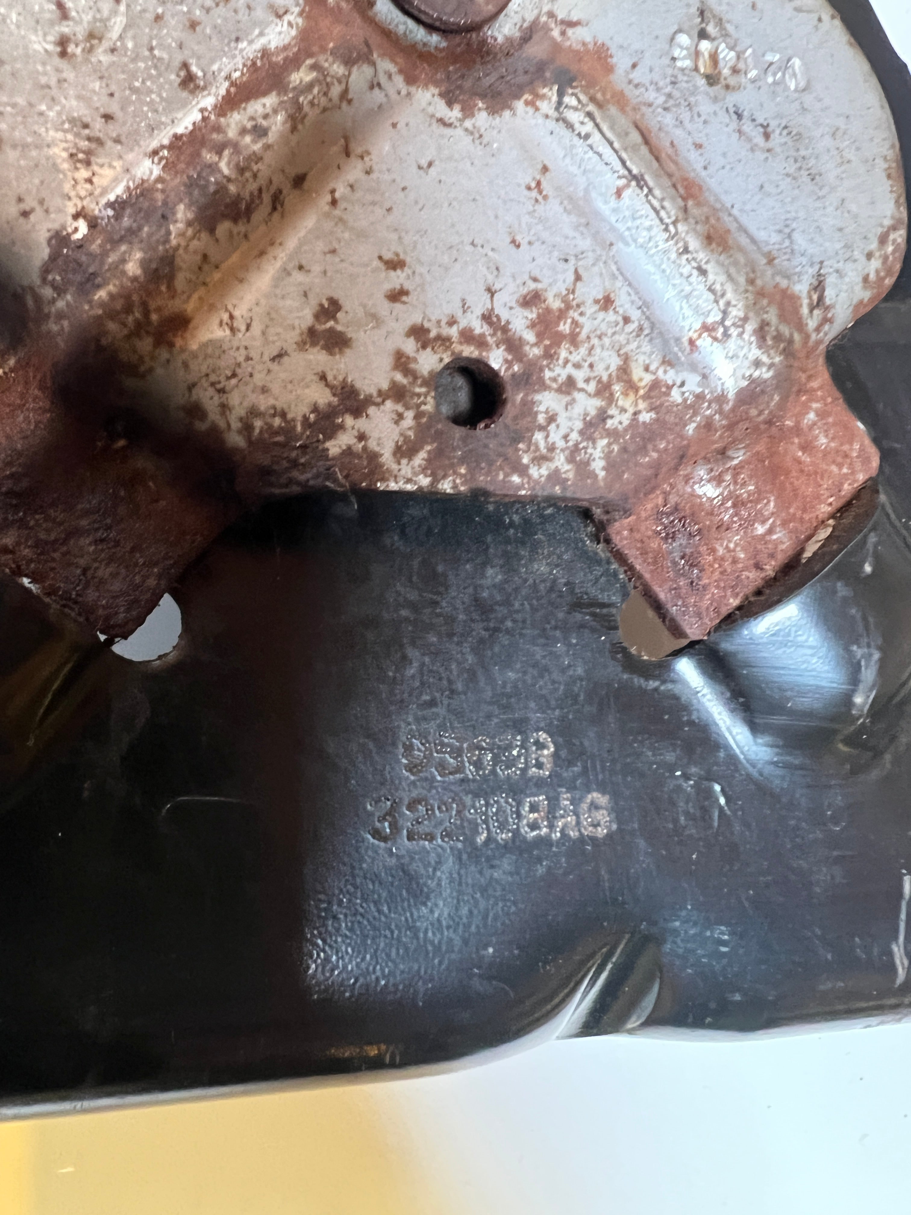 2002-2009 Dodge Ram Driver / RH 60 Split Rear Seat Hinge Brackets