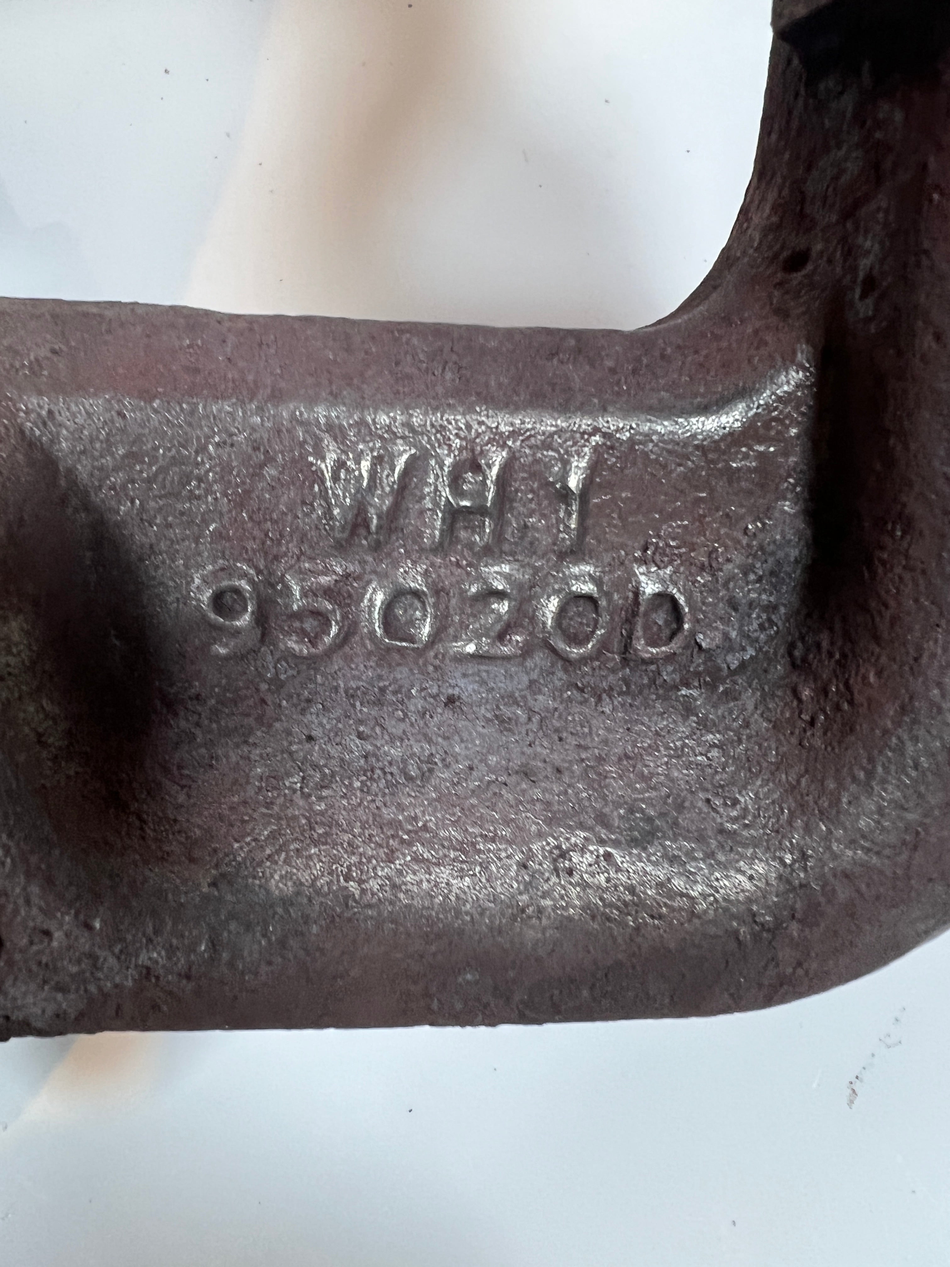 2000-2002 Dodge Ram 2500 3500 2WD Front Passenger Side Spindle