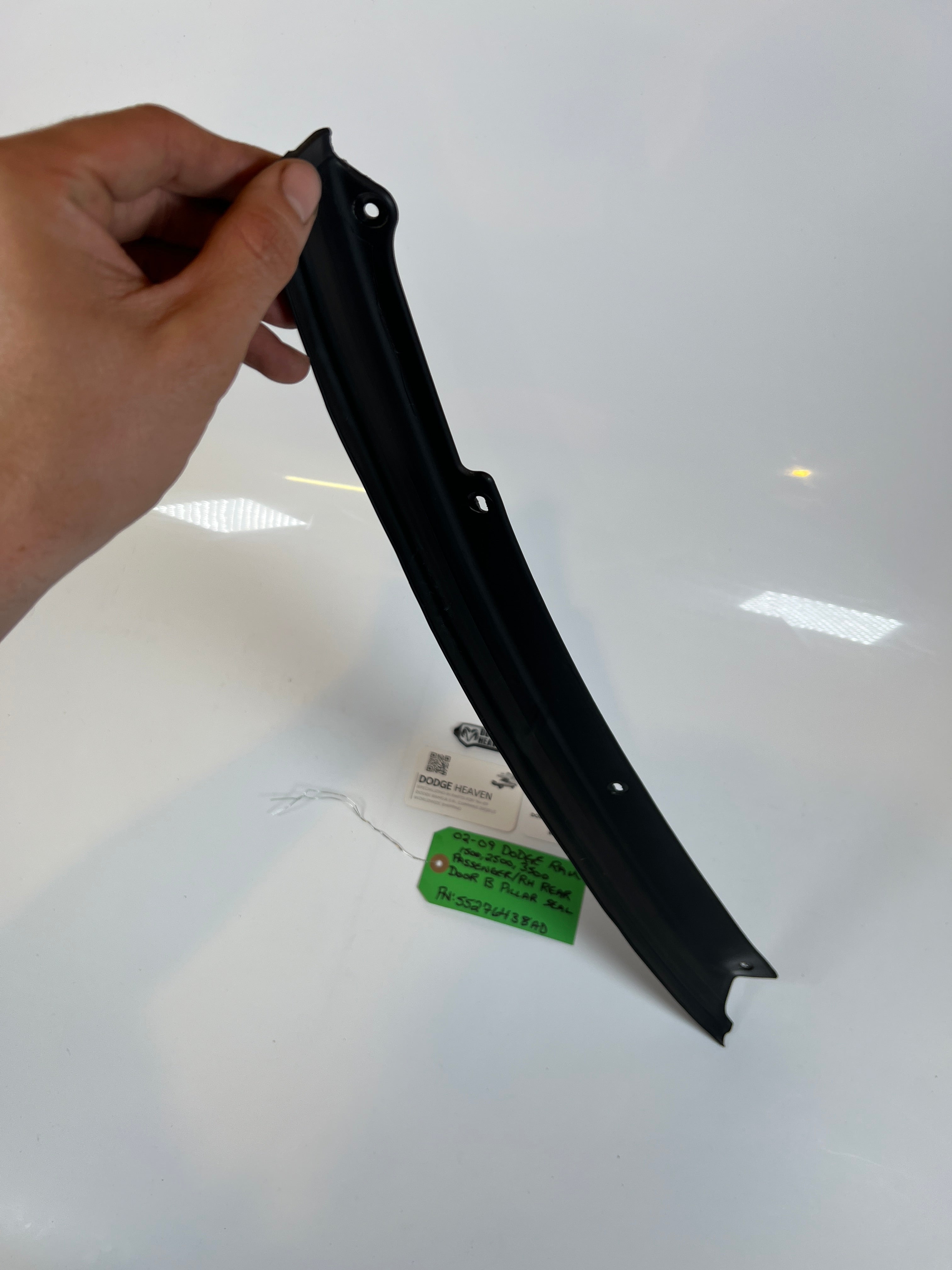 2002-2009 Dodge Ram Passenger RH Rear Door B Pillar Seal 1500-3500
