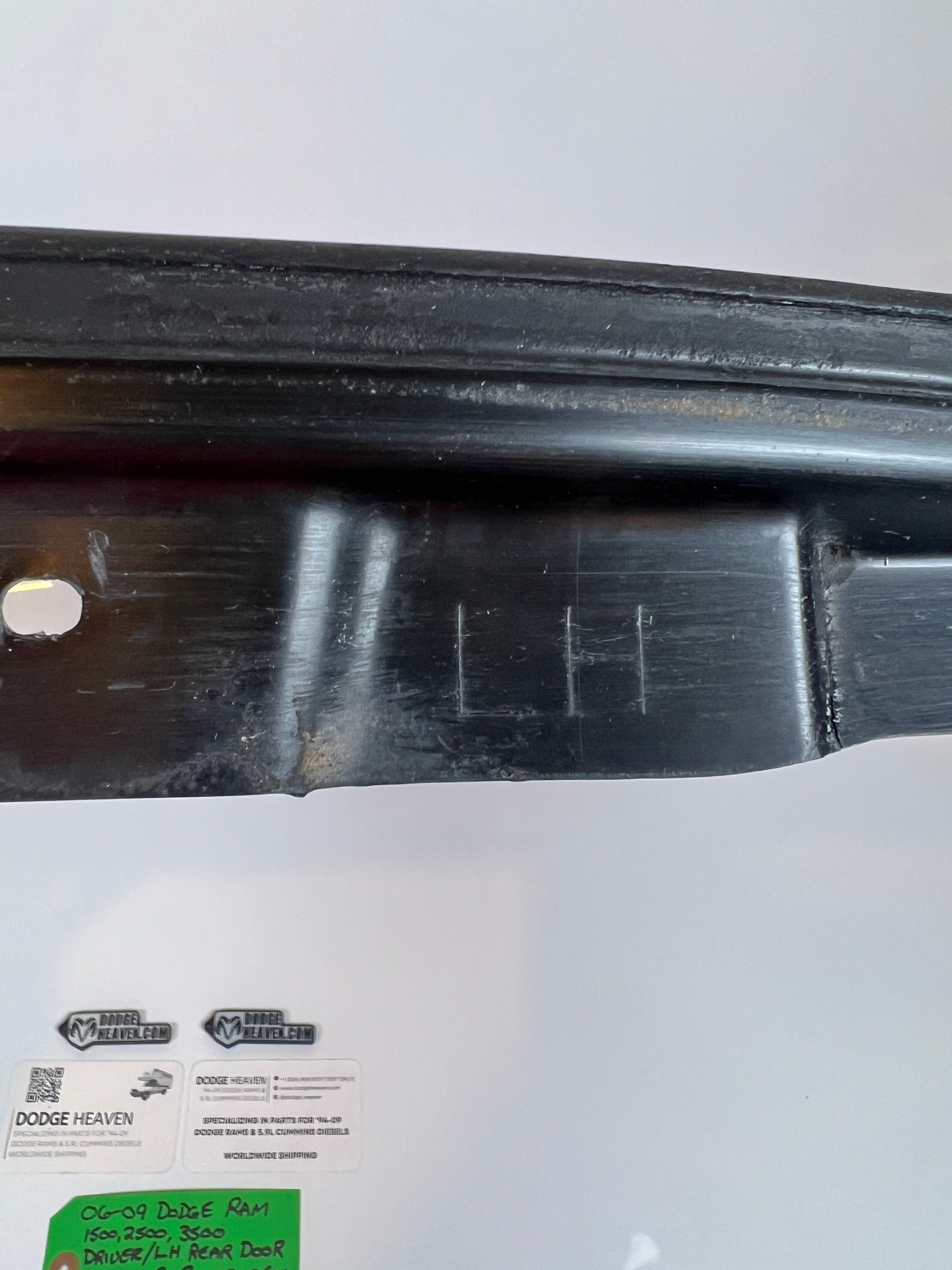 2006-2009 Dodge Ram Driver Rear Door Lower B Pillar Seal